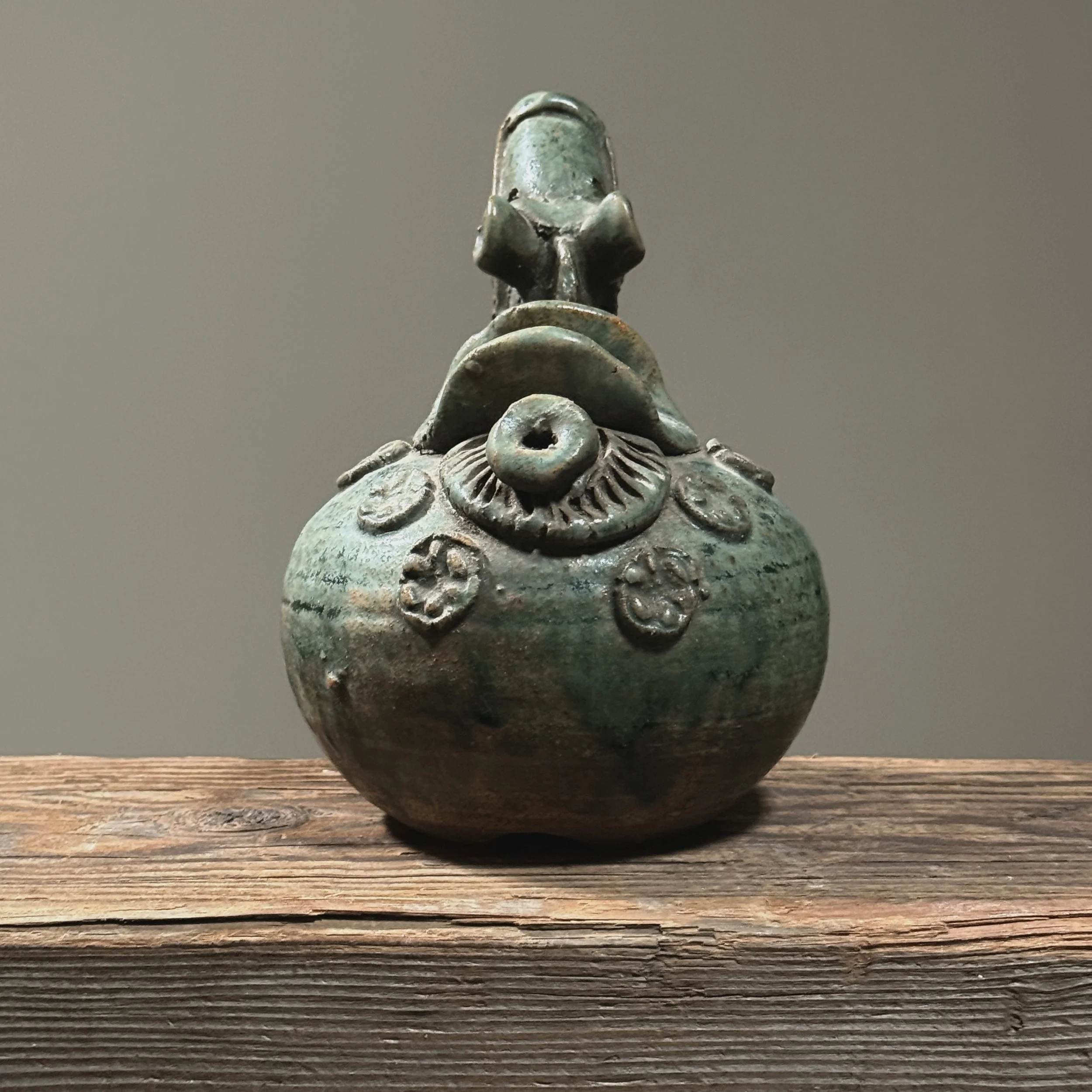 Antique Zuni style Chinese glazed ceramic war horse vessel. 6.75 inches height by 7.5 inches width by 5.25 inches depth.