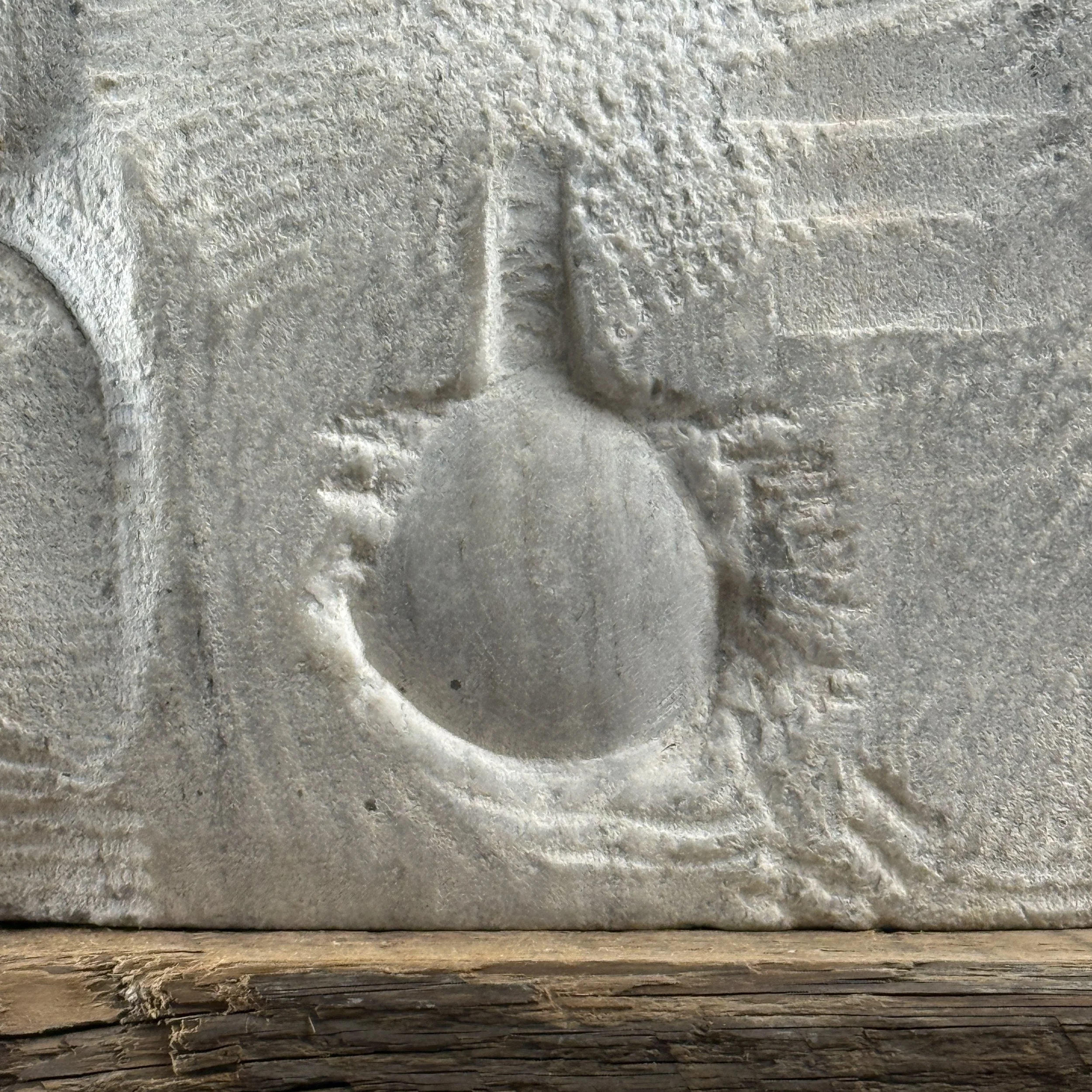 Etched and line detail, abstract marble sculpture, anthropomorphic