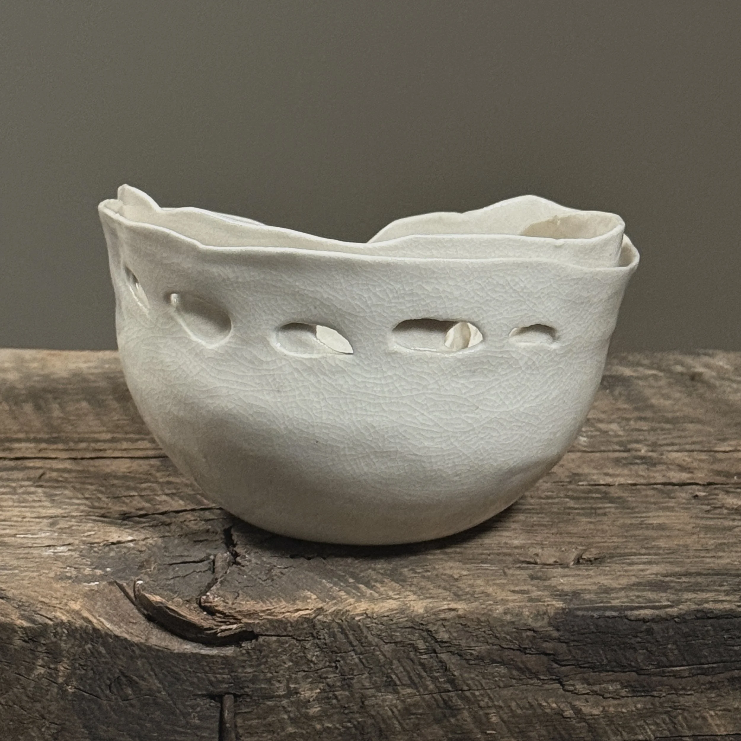 Double-rim pierced porcelain vessel with crackle glaze