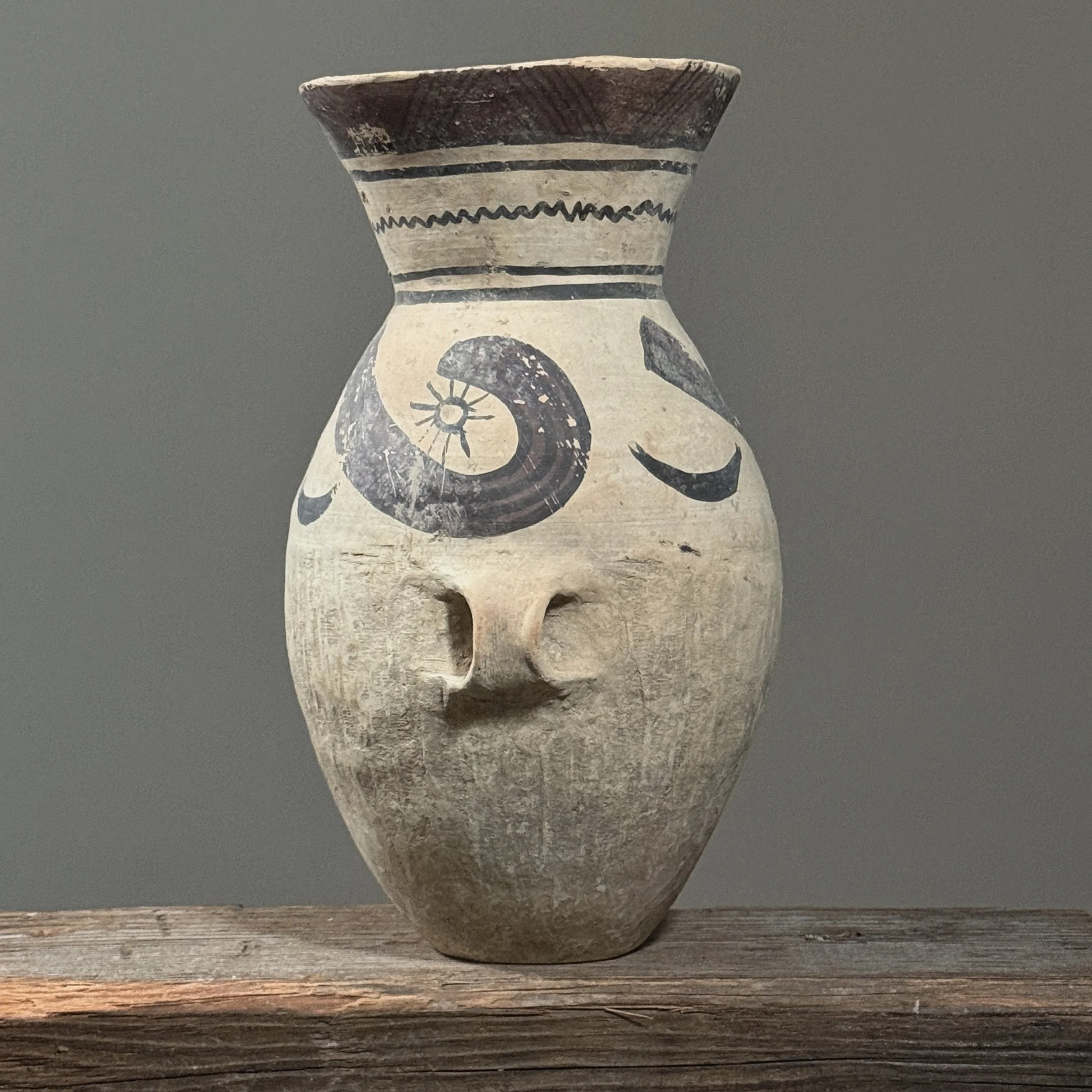 Side view showing two small loop handles