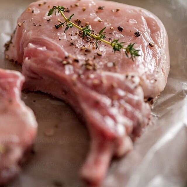🐖 Hunter Farms Pasture Raised PORK! 🐖

We are so excited for you to try our homegrown pork we have been eating for years. 
Available at the General Store!
Bacon 
Sausage 
Sausage links
Ham
Ribs
Chops 
Roasts 
Available while supplies last! 
Store o