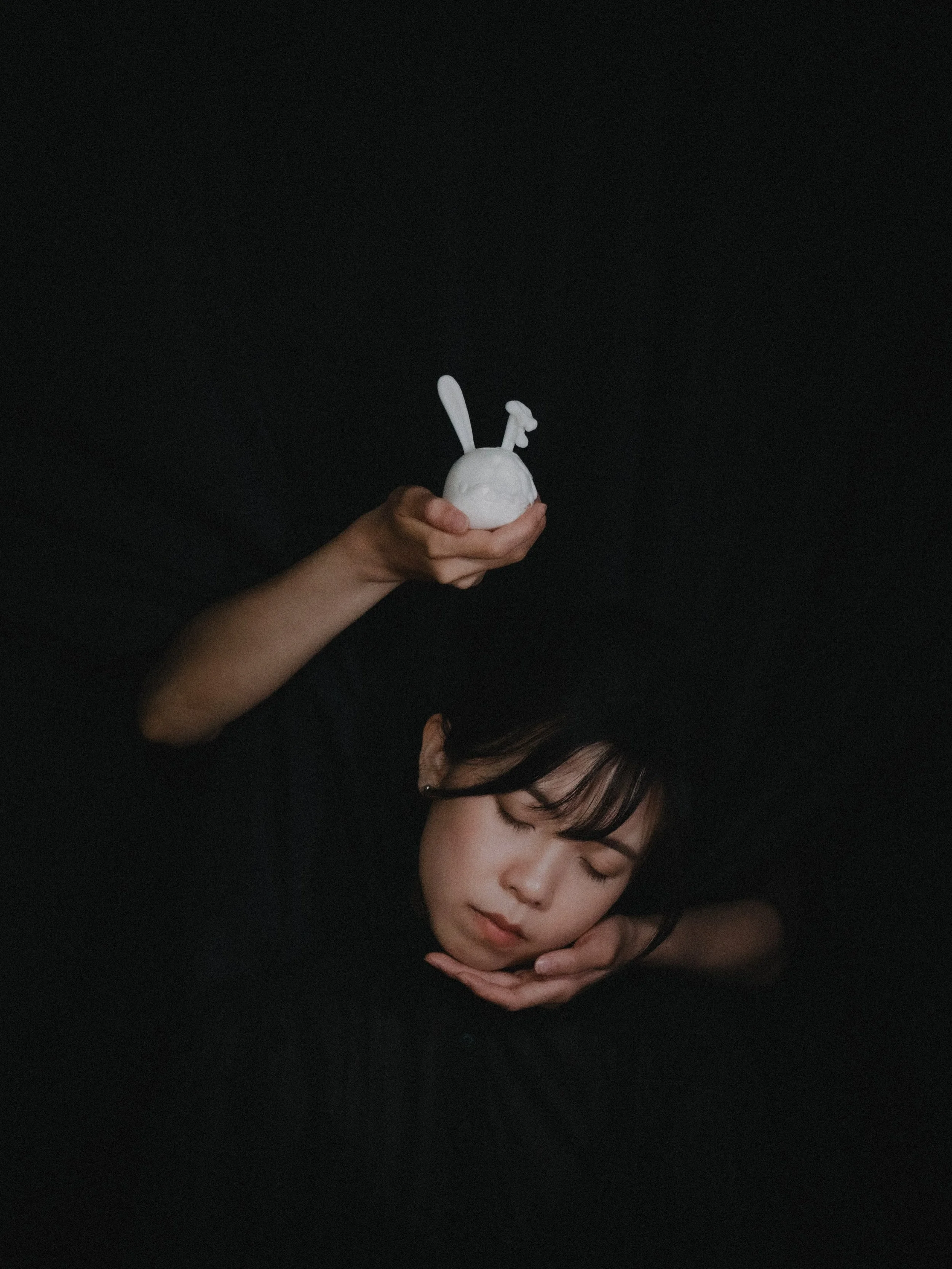 Sweet dreams are made of this 🫴🏻🐰