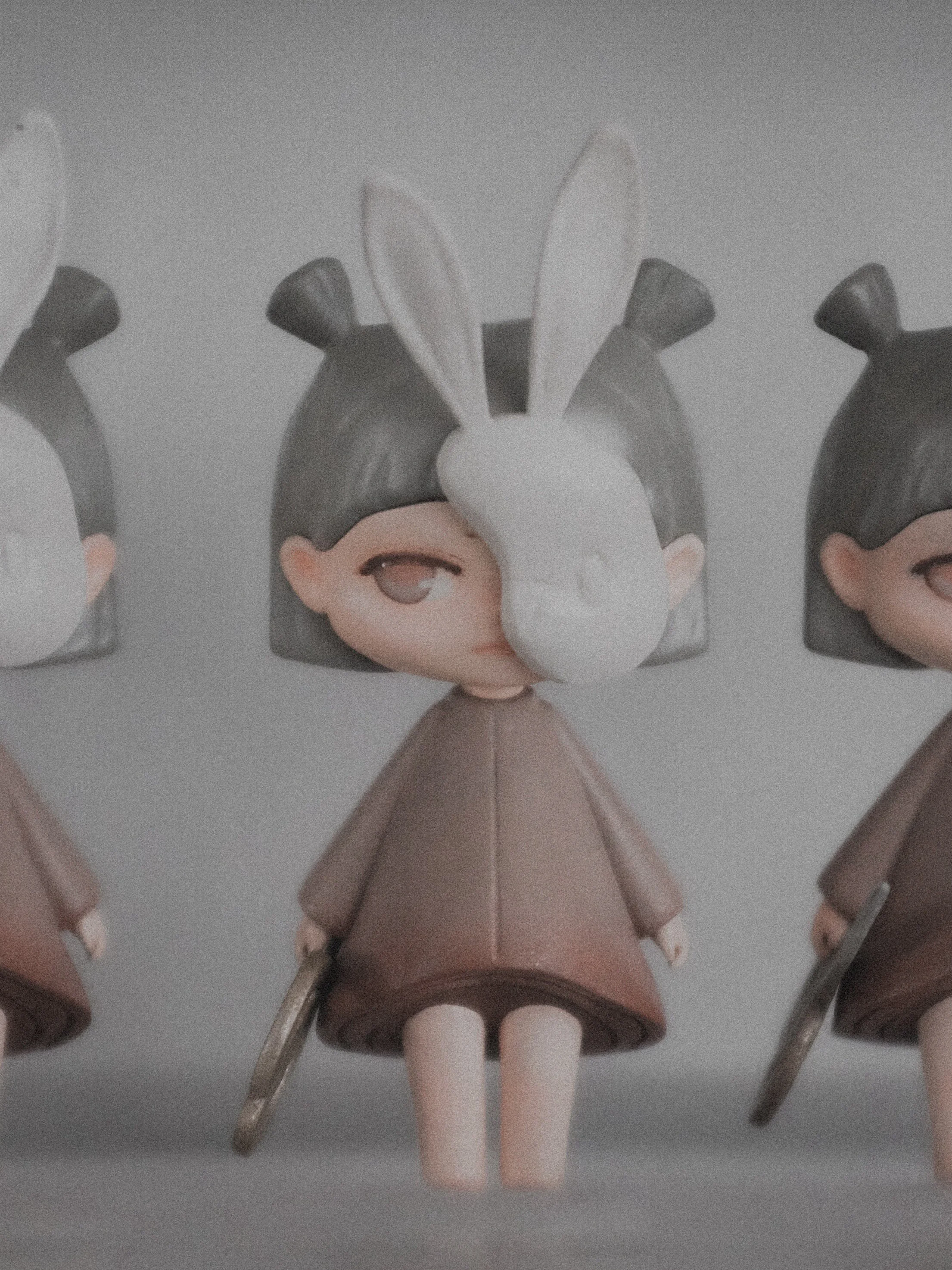 &ldquo;The Wanderer&rdquo;
It&rsquo;s time. Feel like we&rsquo;ve known each other forever.
Next week at Anime NYC, bring her home🖤

📍Artist Alley AB-02
📆 8/20-23, Javits Center, NYC

@AnimeNYC #AnimeNYC2026