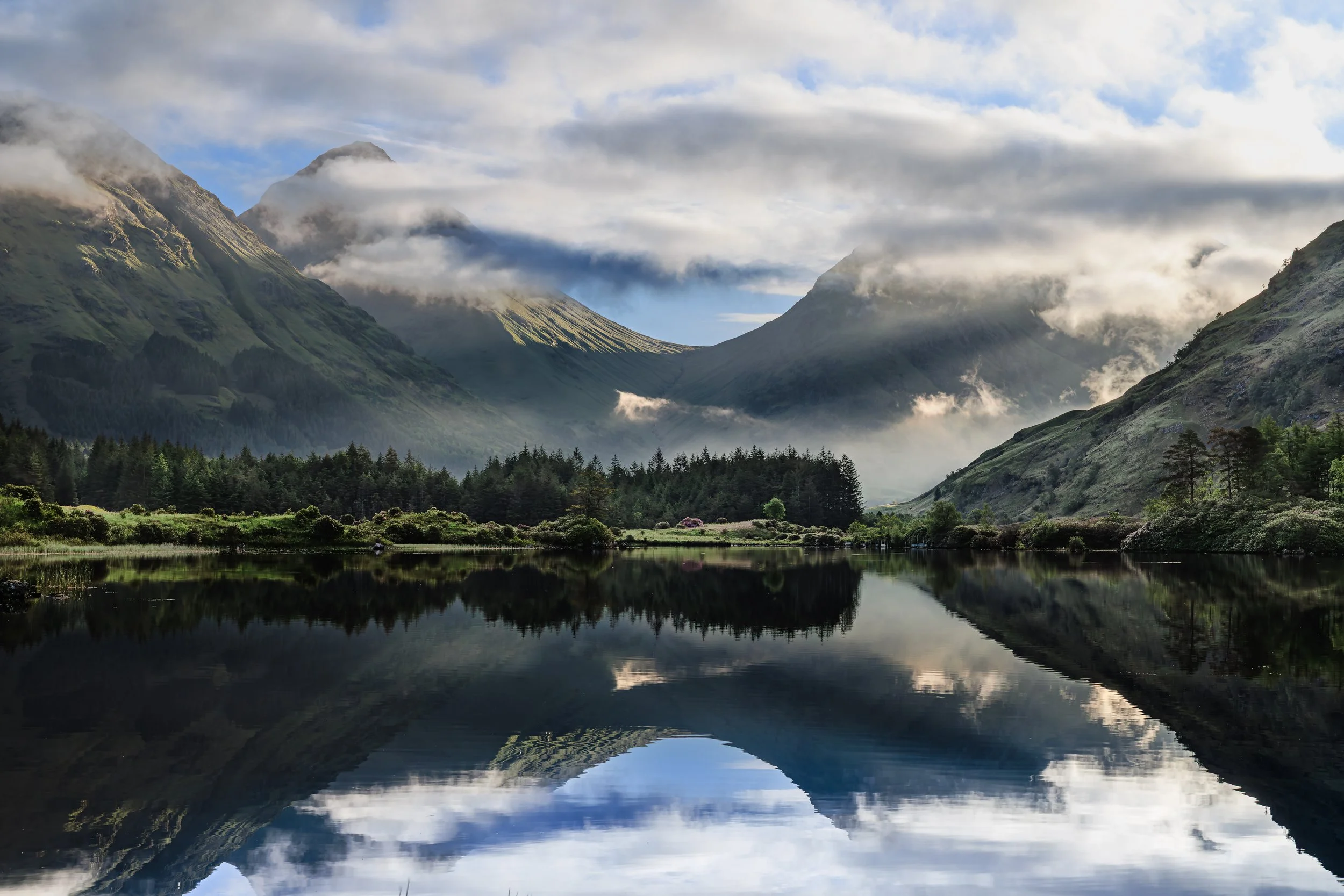 Lochan Urr: Glencoe, Scotland