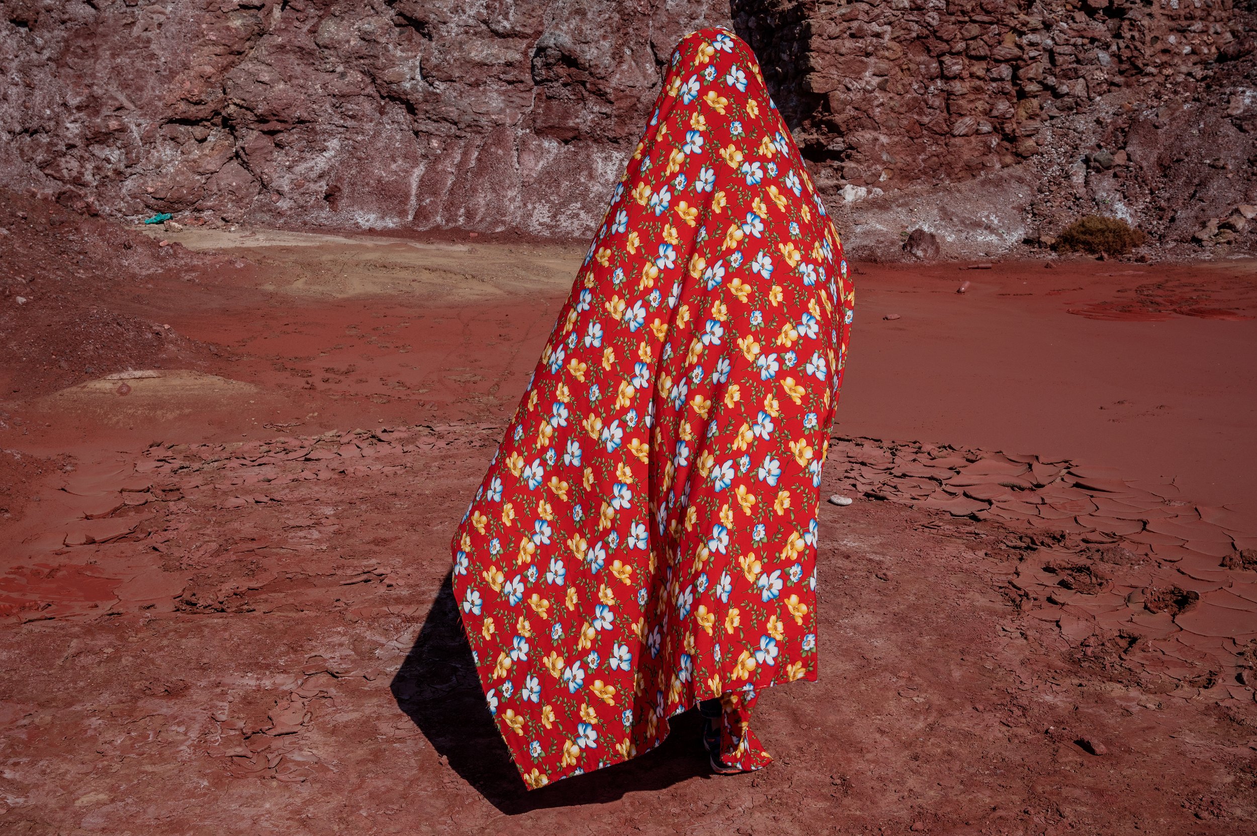 El color rojo de la isla de Hormuz