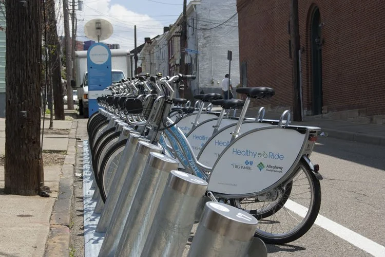 PGH Mag - healthyridebikestand.jpeg