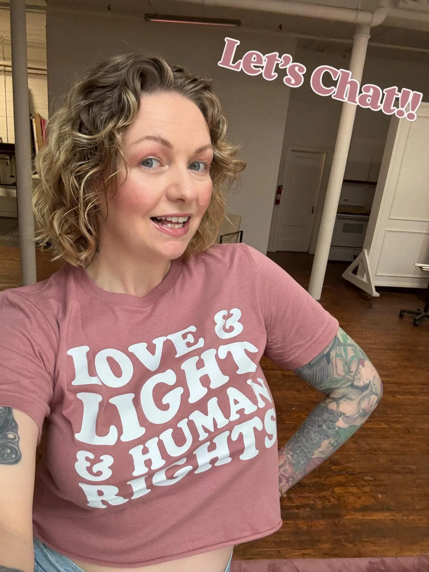 Streamlining communication helps us both stay organized!

Email will always catch me during admin hours and I&rsquo;ll be able to do the most for you!

I love to dm about your vision, your inspo, your style, and those little bits you want me know so 