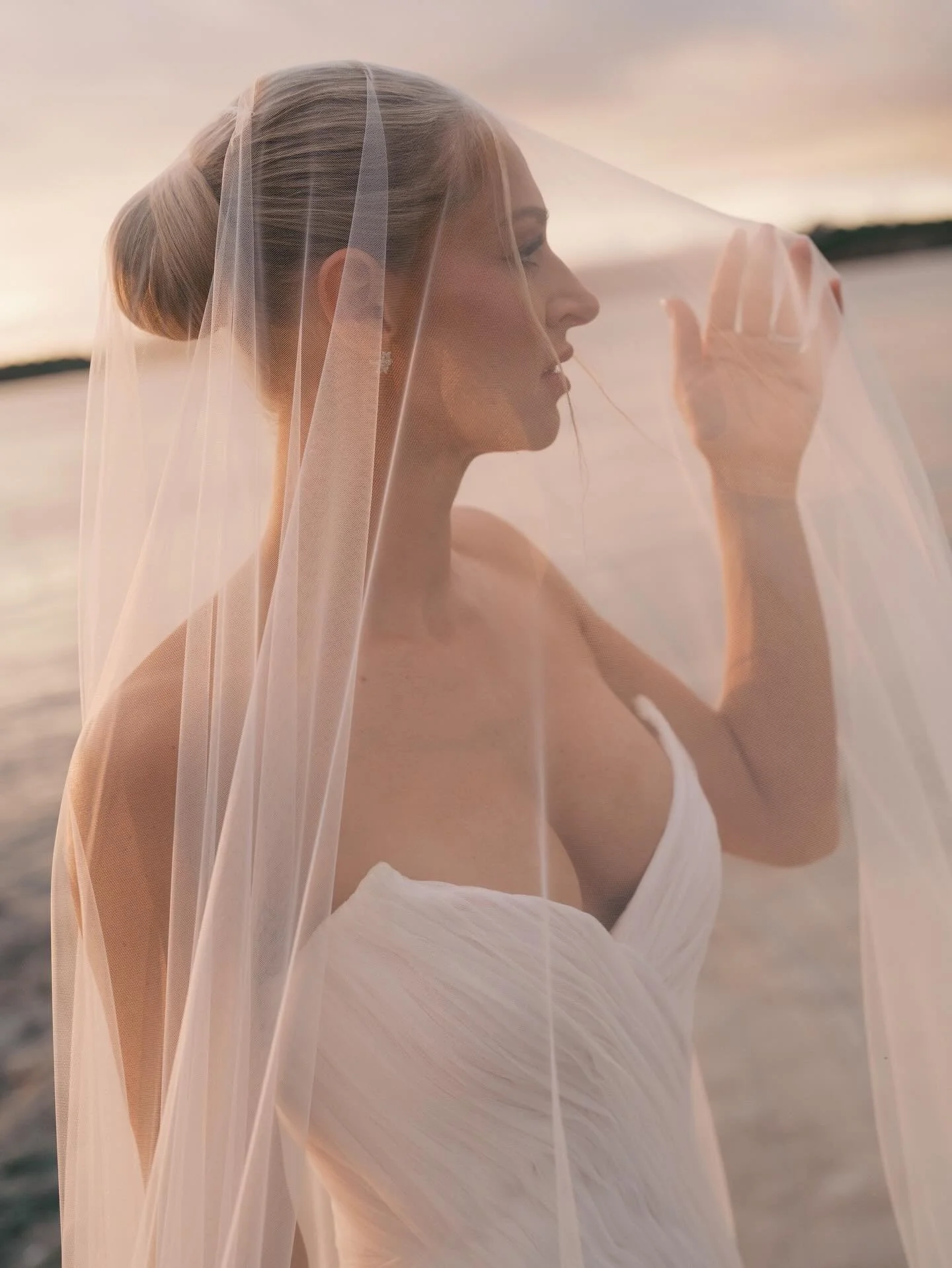 When I tell you it poured buckets all morning, I would be really understating it!  I know the weather is a major stress point but when you are focused on the reason more than the season, the day will be amazing, no matter the weather or any other log