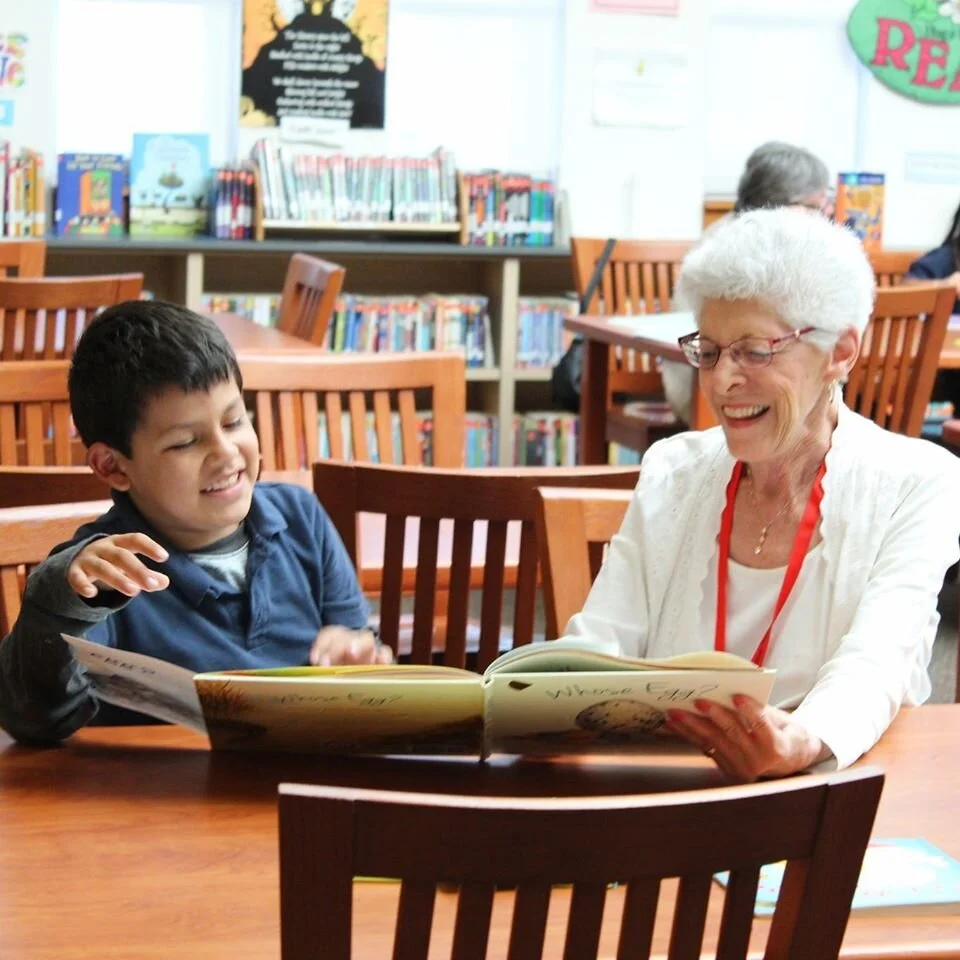 Read-Aloud Volunteer Program