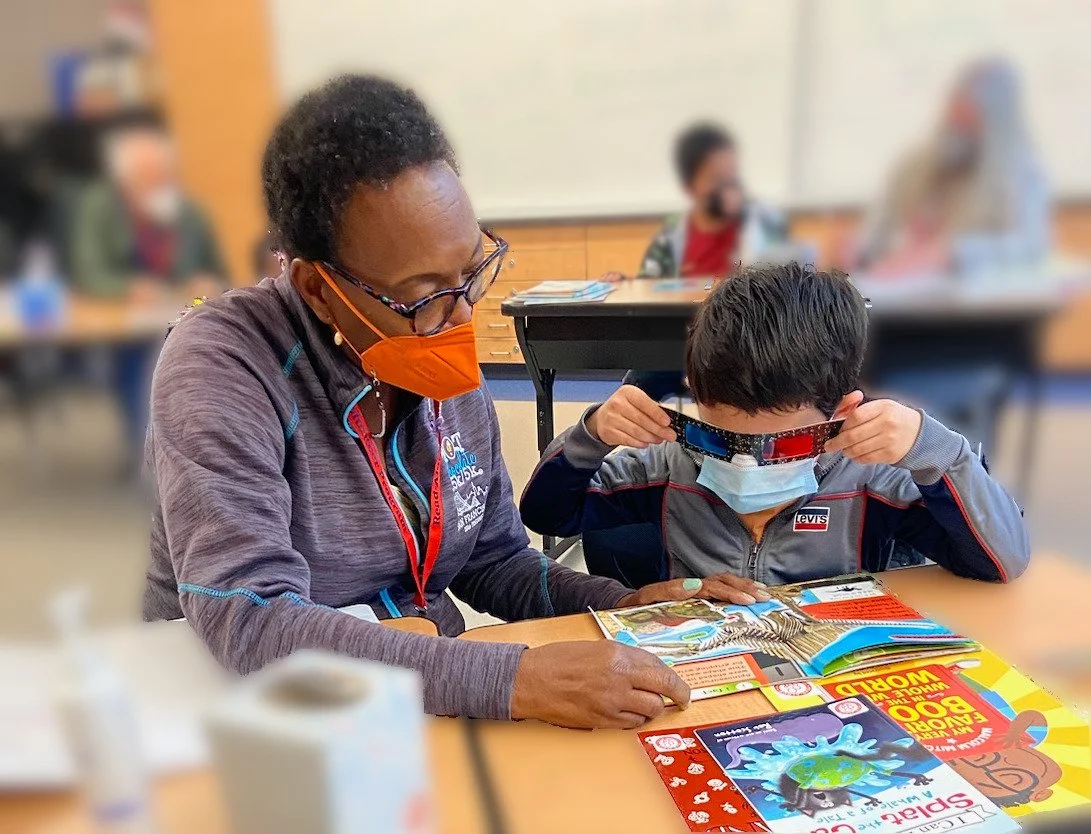 Read Aloud Program Read-Aloud Volunteer Program