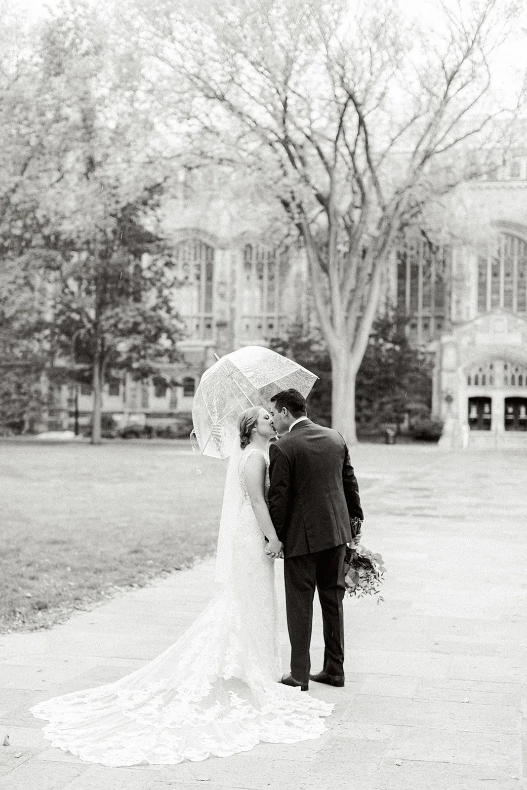 Bailey&Gabe_SneakPeek_0033-Copy2.jpg