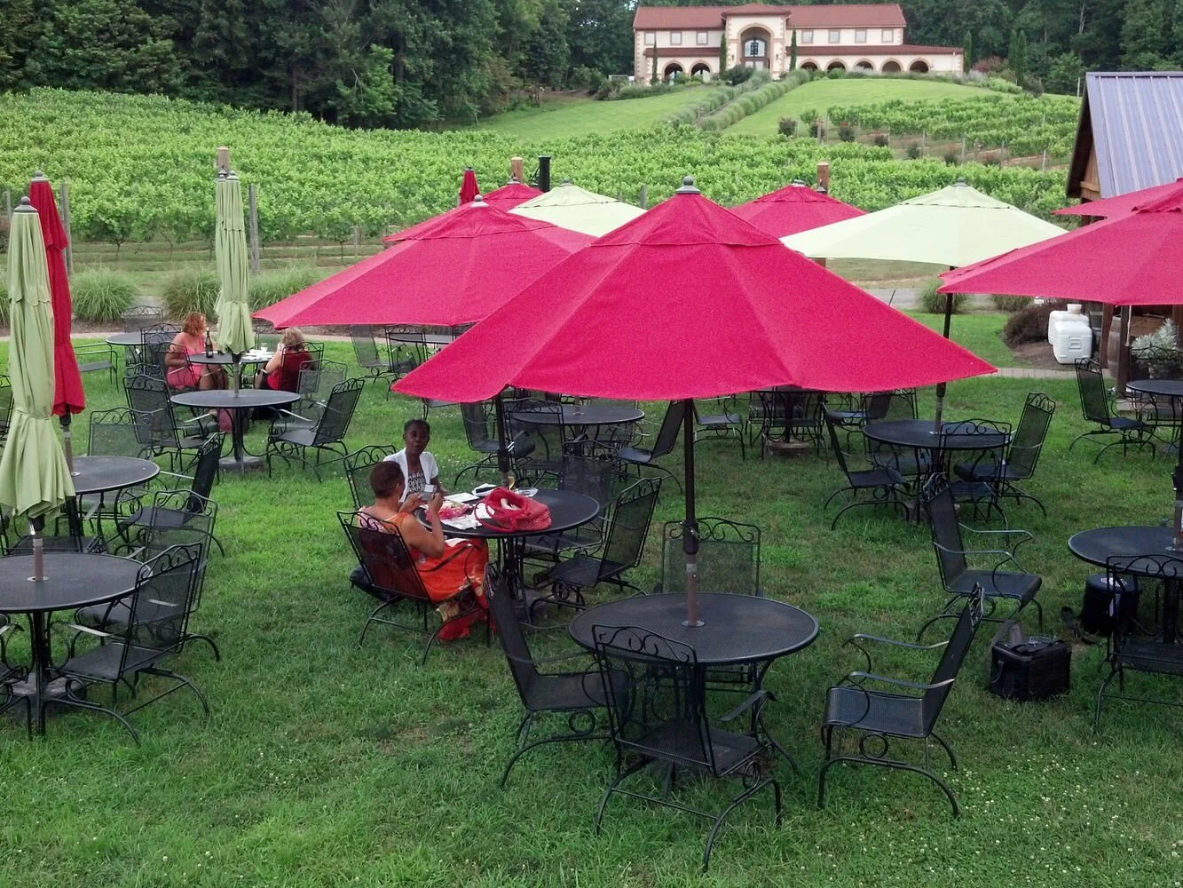 vino-301-wine-concierge-gallery-to-stay-1.jpg