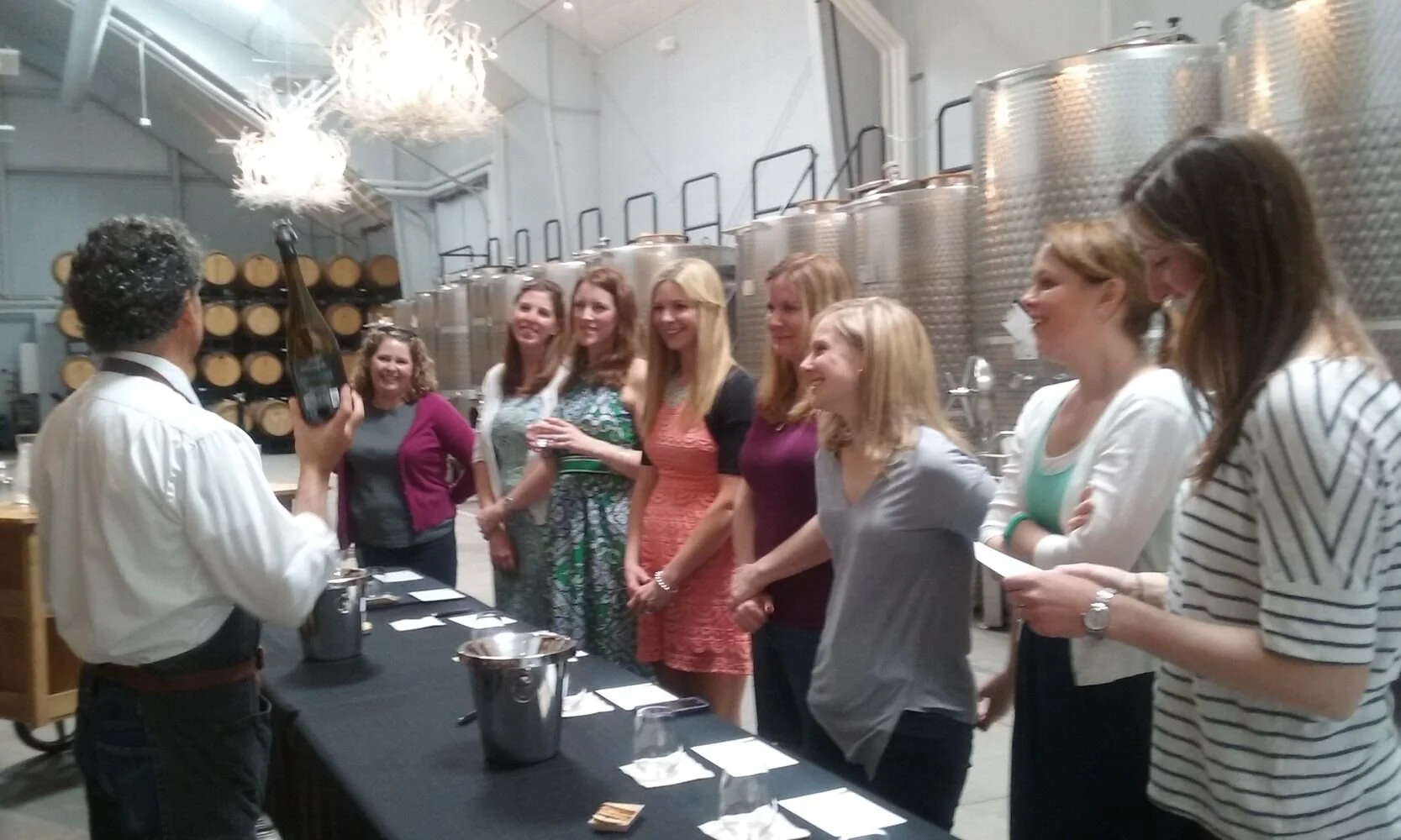 vino-301-wine-concierge-gallery-wine-tours-14.jpg