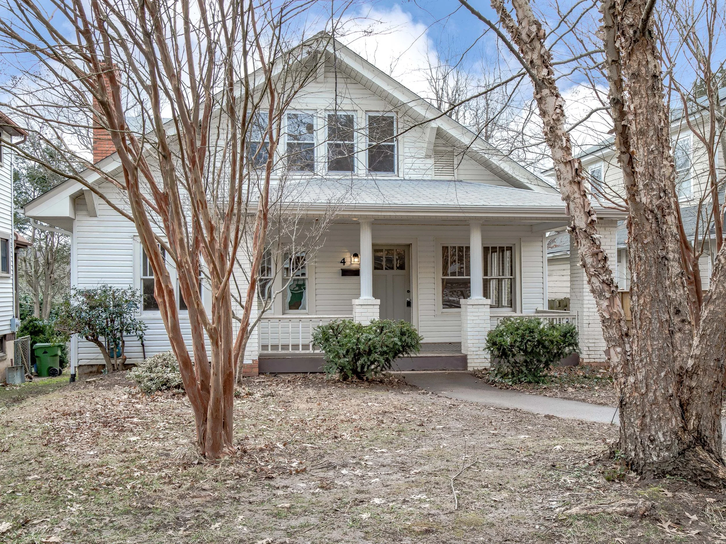 4 Woodley Ave-2.jpg