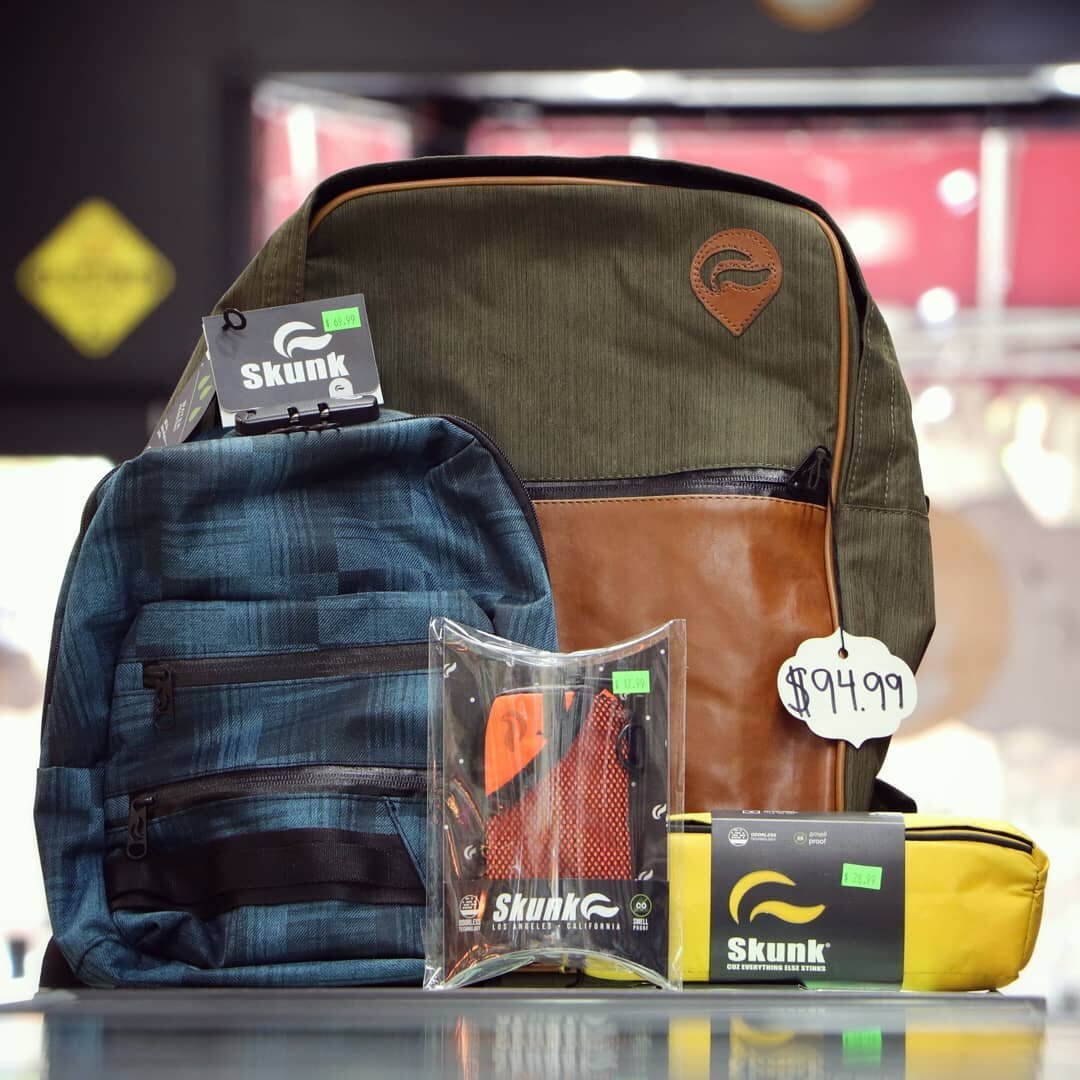 Awesome smell-proof transport bags by @skunkbags!

These bags are rugged as HELL. Water-resistant with high potency activated carbon for smell proofing. Smell proofing can be reactivated by application of heat (e.g., dryer or hair dryer). Backpacks e