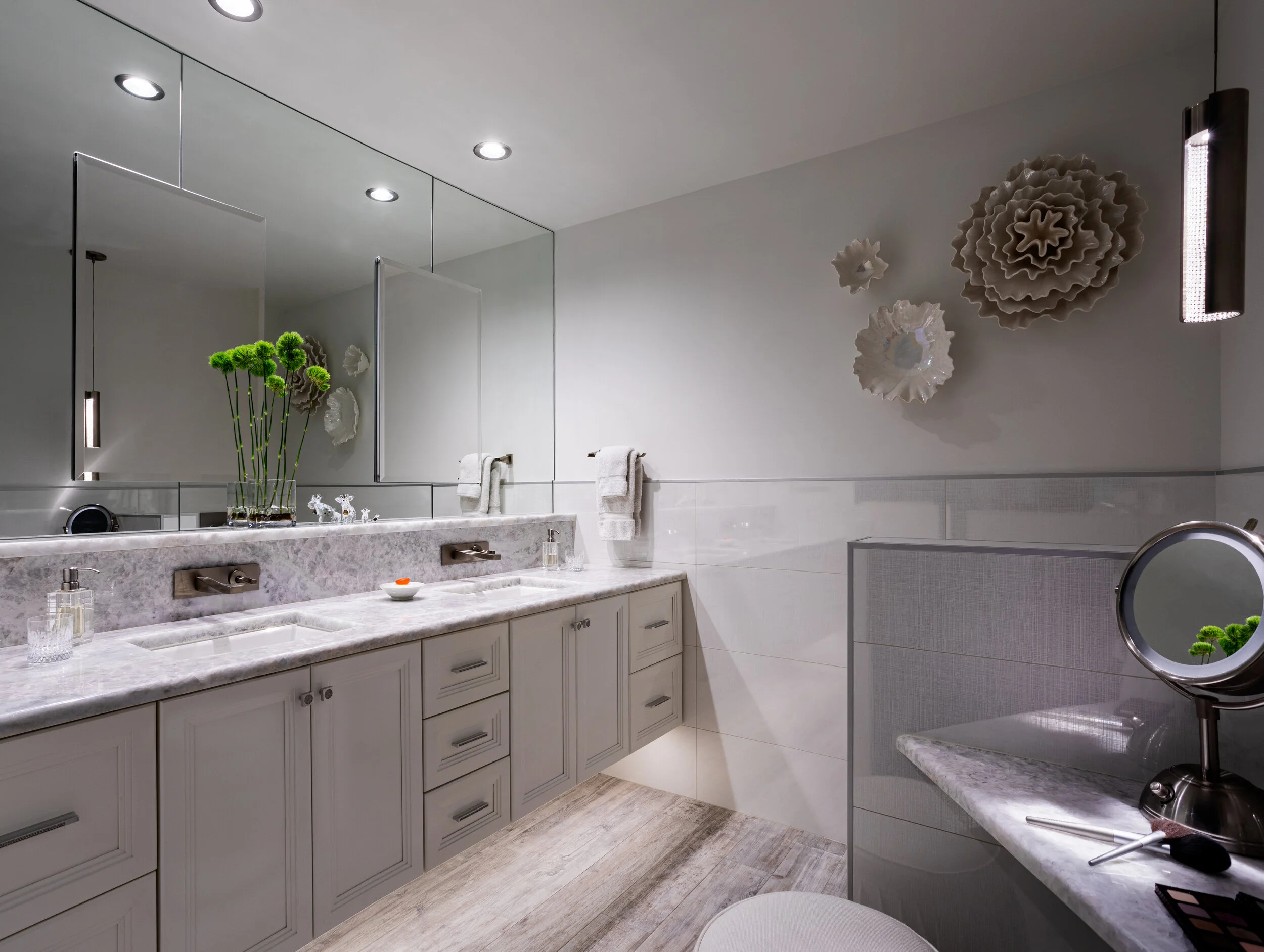 Creating sophisticated and intimate environments 