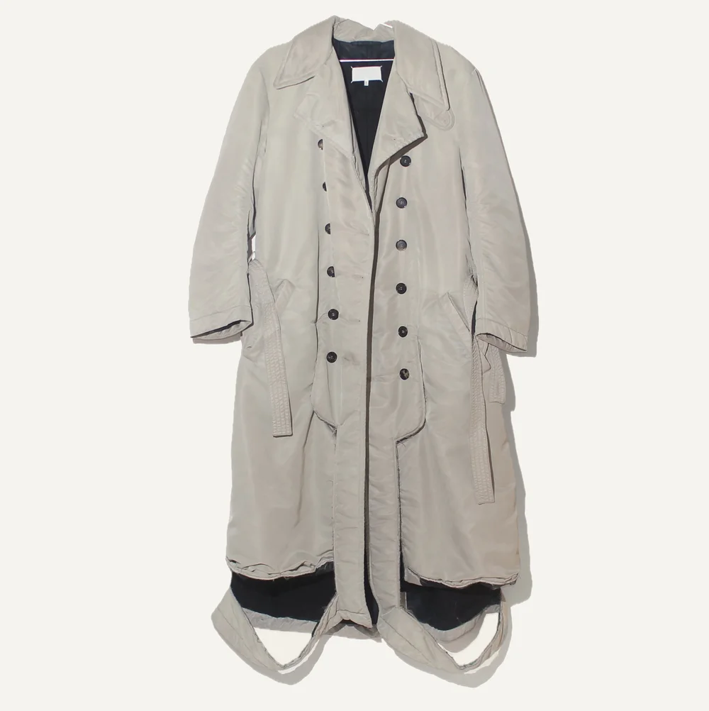 maison margiela deconstructed trench coat (2019) — make it look good.