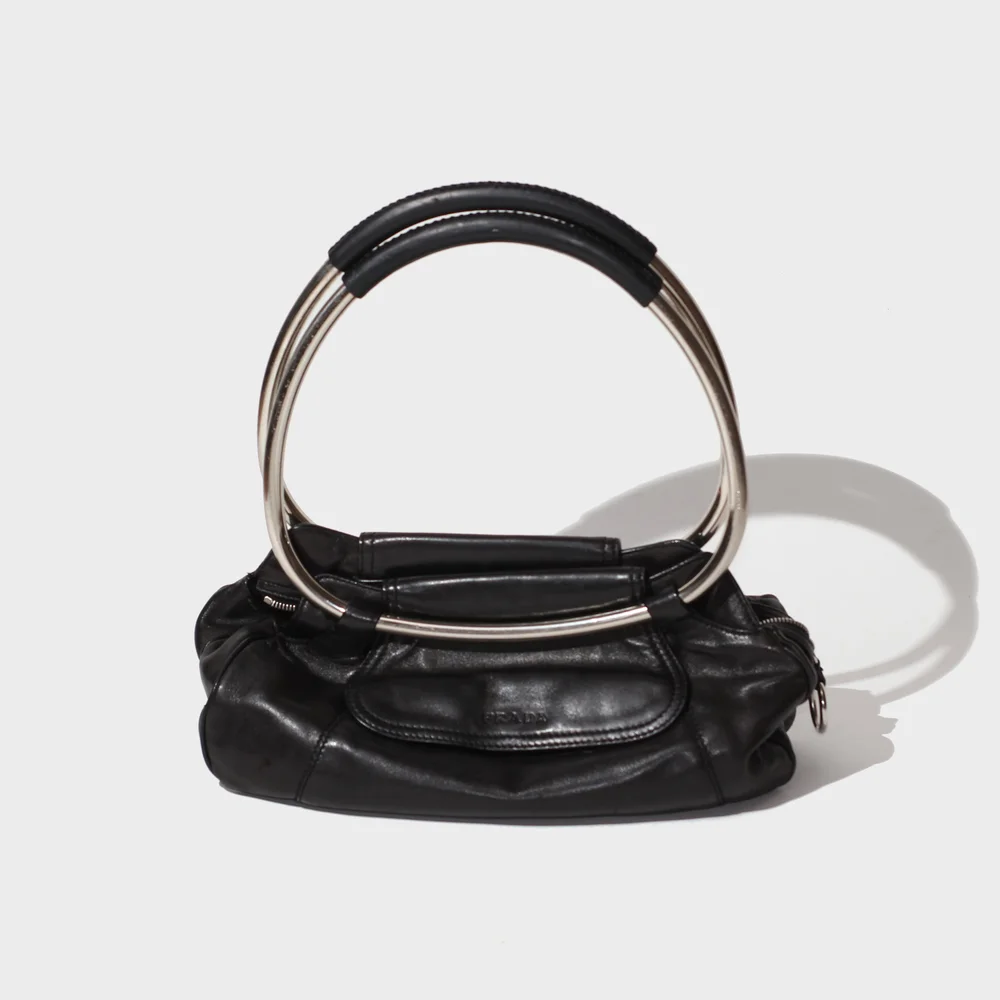 prada lambskin ring handle bag (2003) — make it look good.