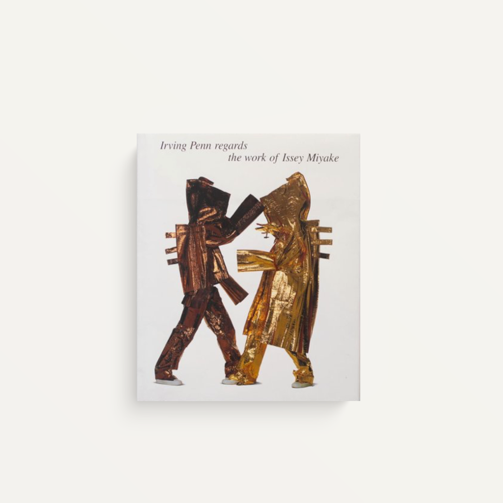 【洋書】Irving Penn regards the work of … Irving Penn Regards the Work of Issey Miyake: Photographs