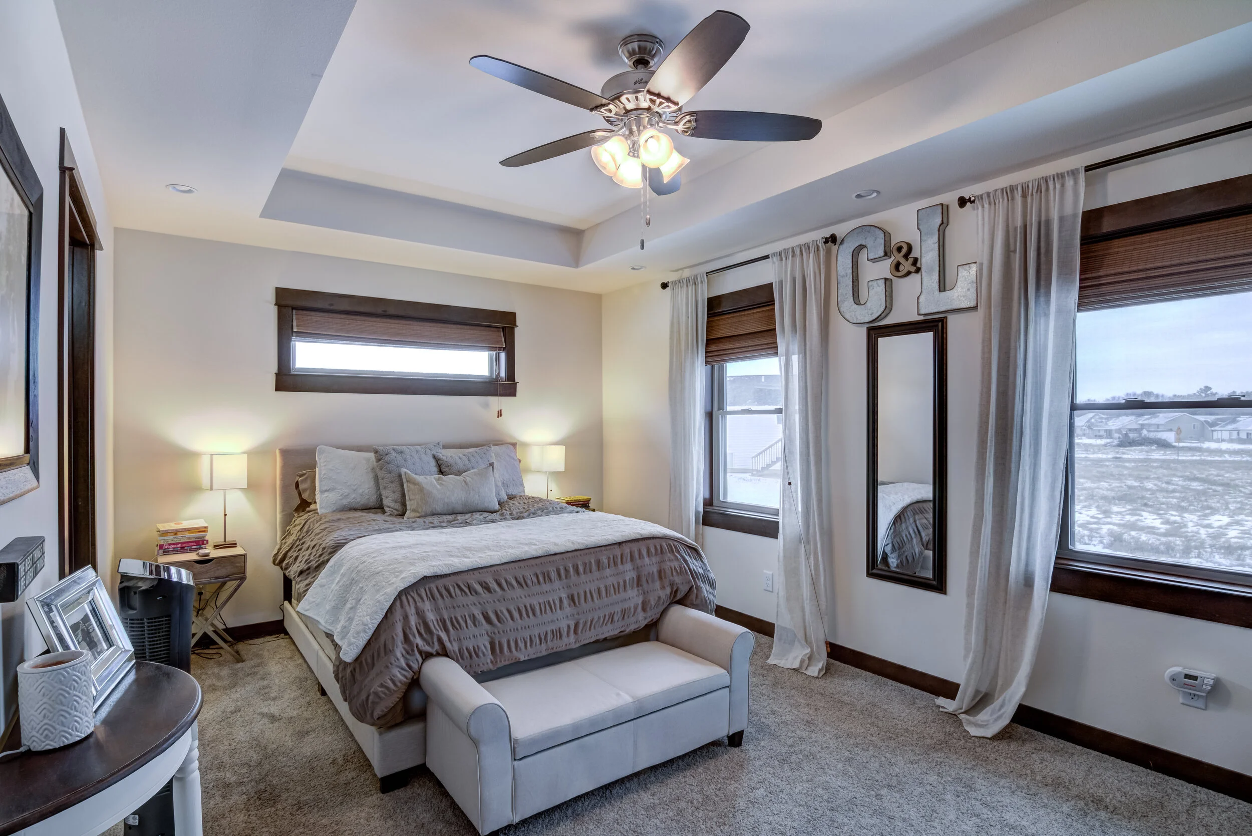 06 - Master Bedroom-1.jpg