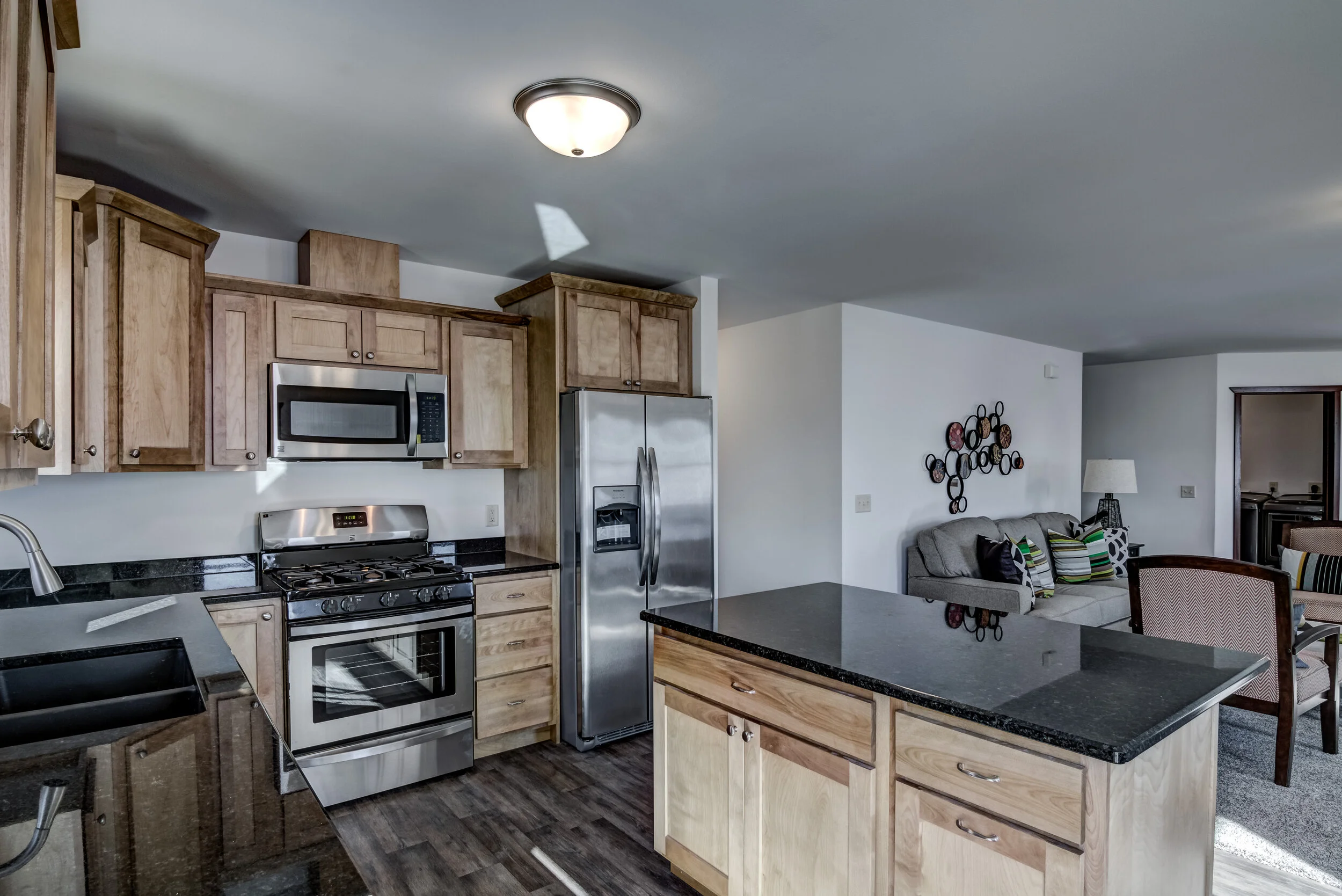 7-Call Kingwood Contractors LLC  (715) 533-3423.jpg