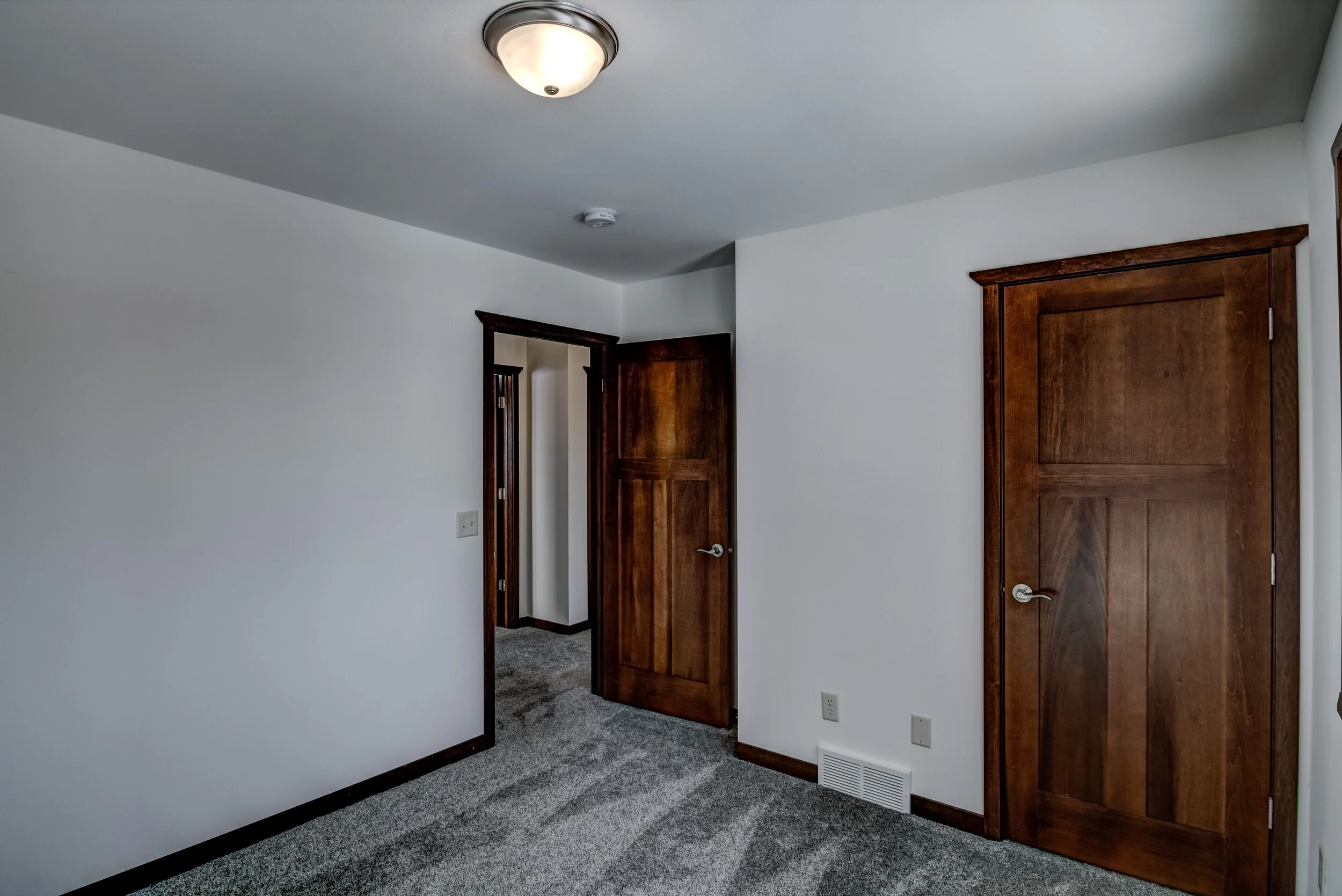 21-Call Kingwood Contractors LLC  (715) 533-3423.jpg