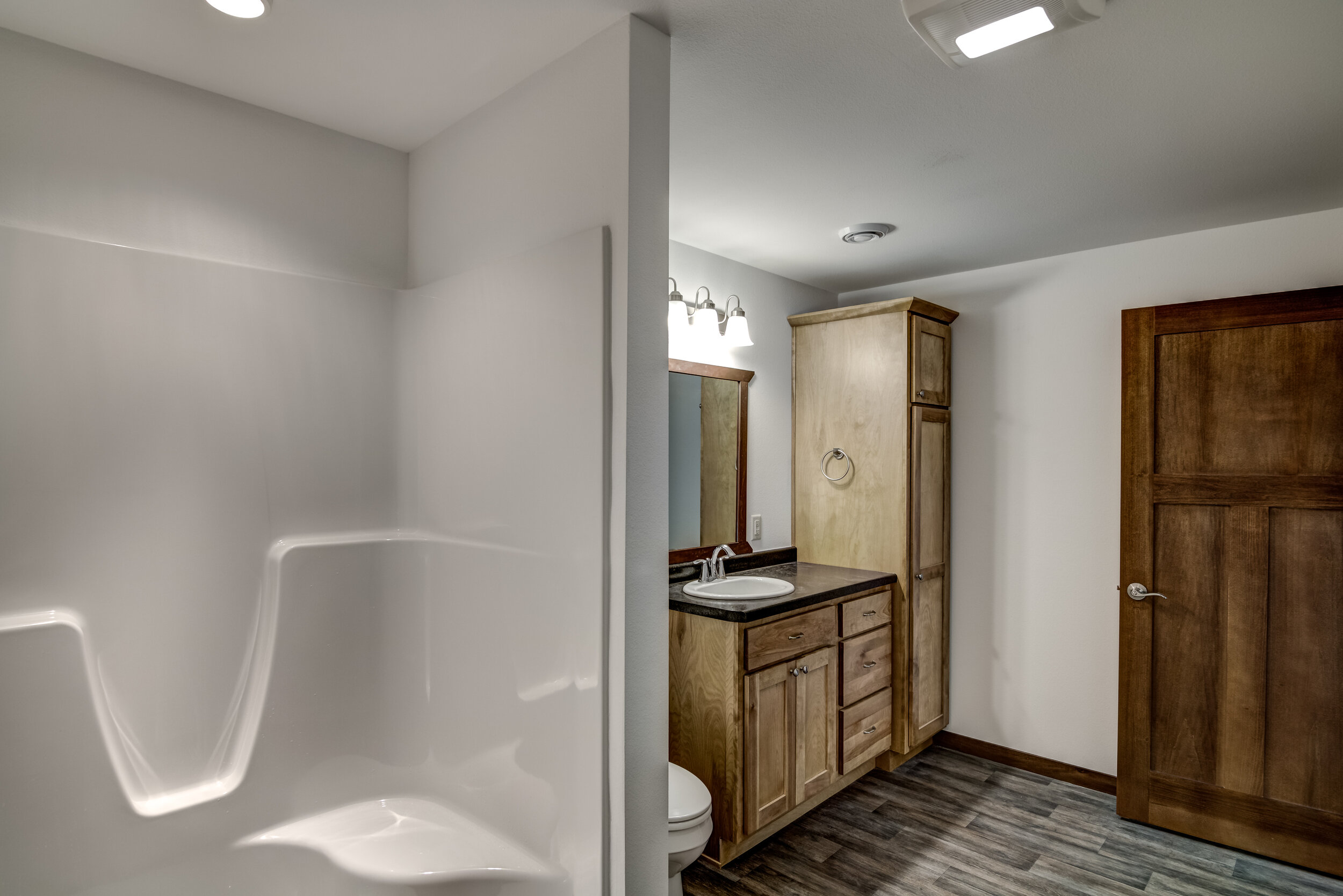 32-Call Kingwood Contractors LLC  (715) 533-3423.jpg