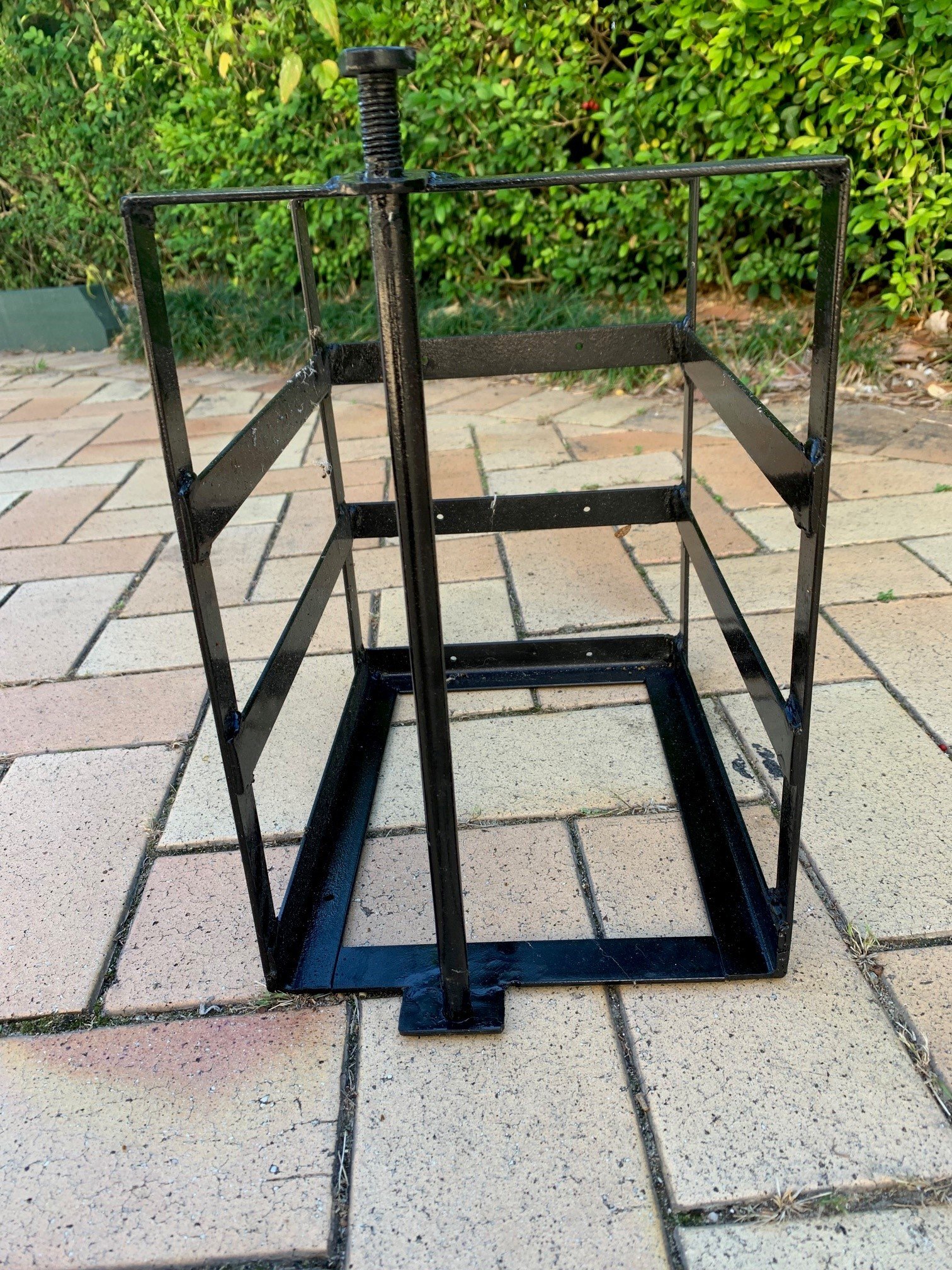 Security Cage 2.jpg