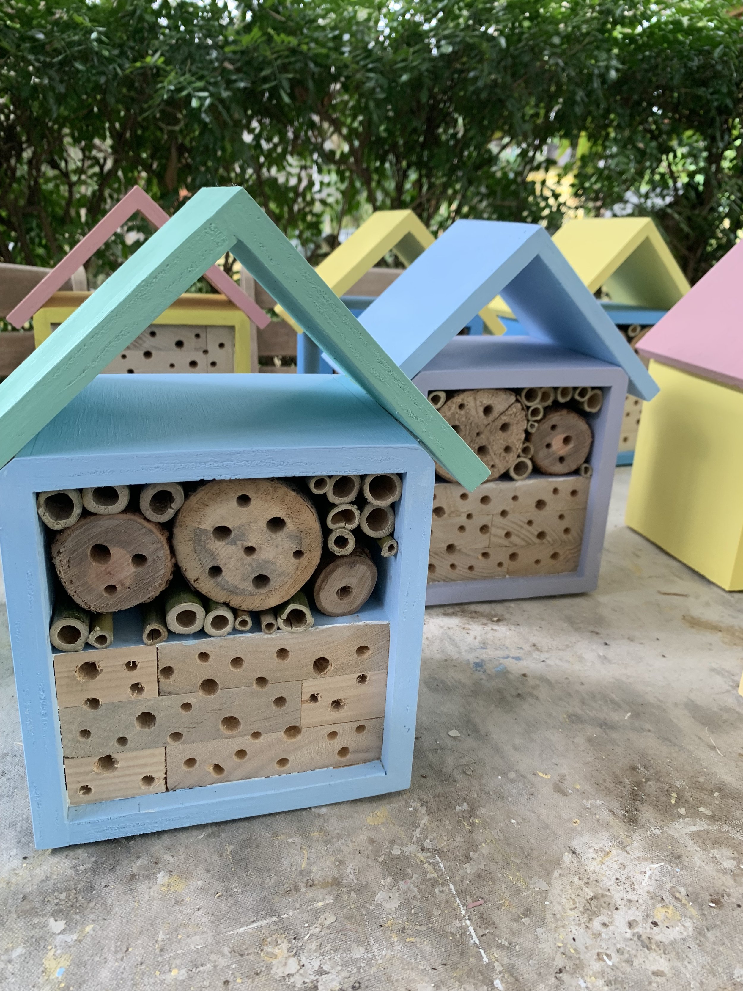 Bee Hotel