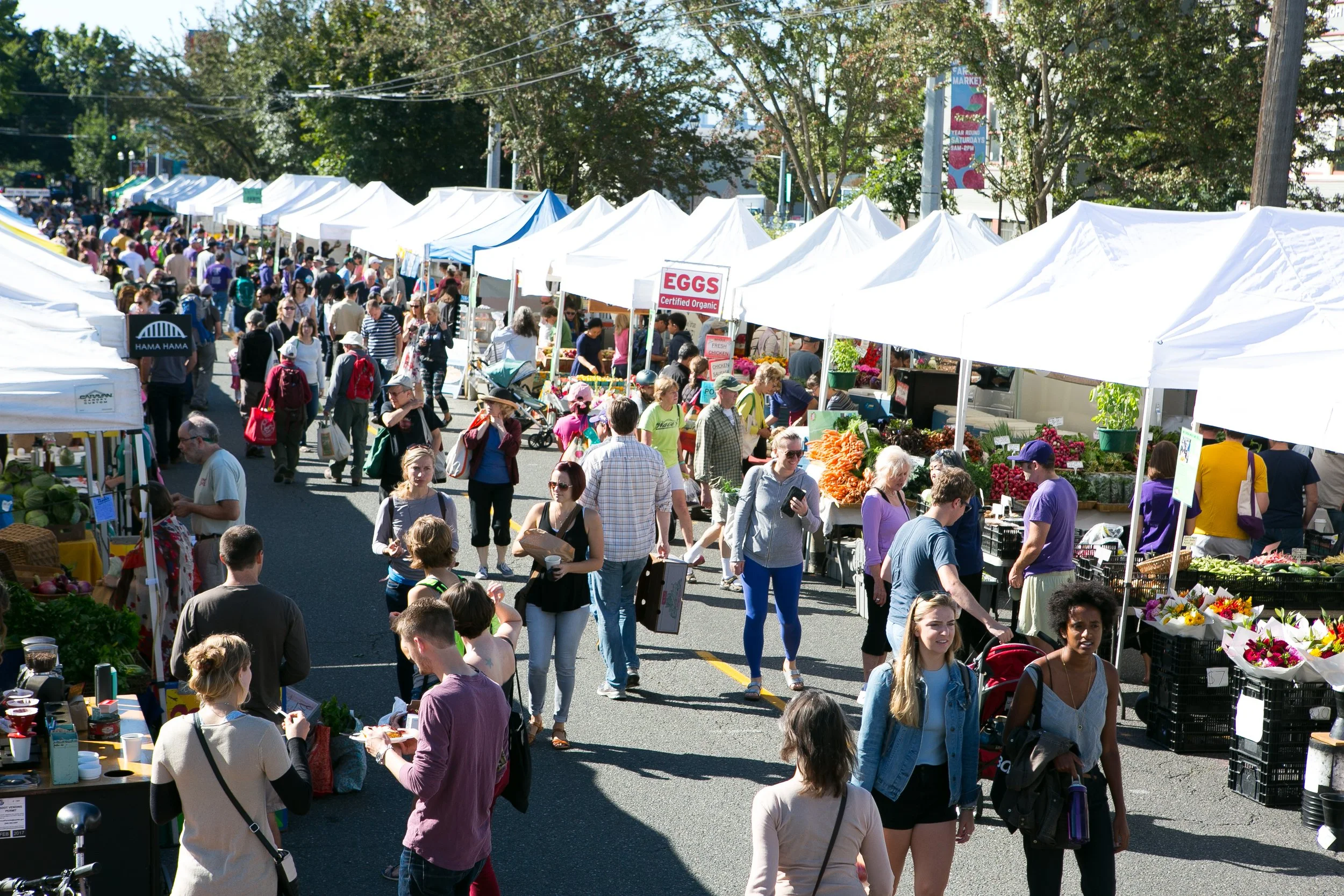 Listings Nightlife Farmers Markets