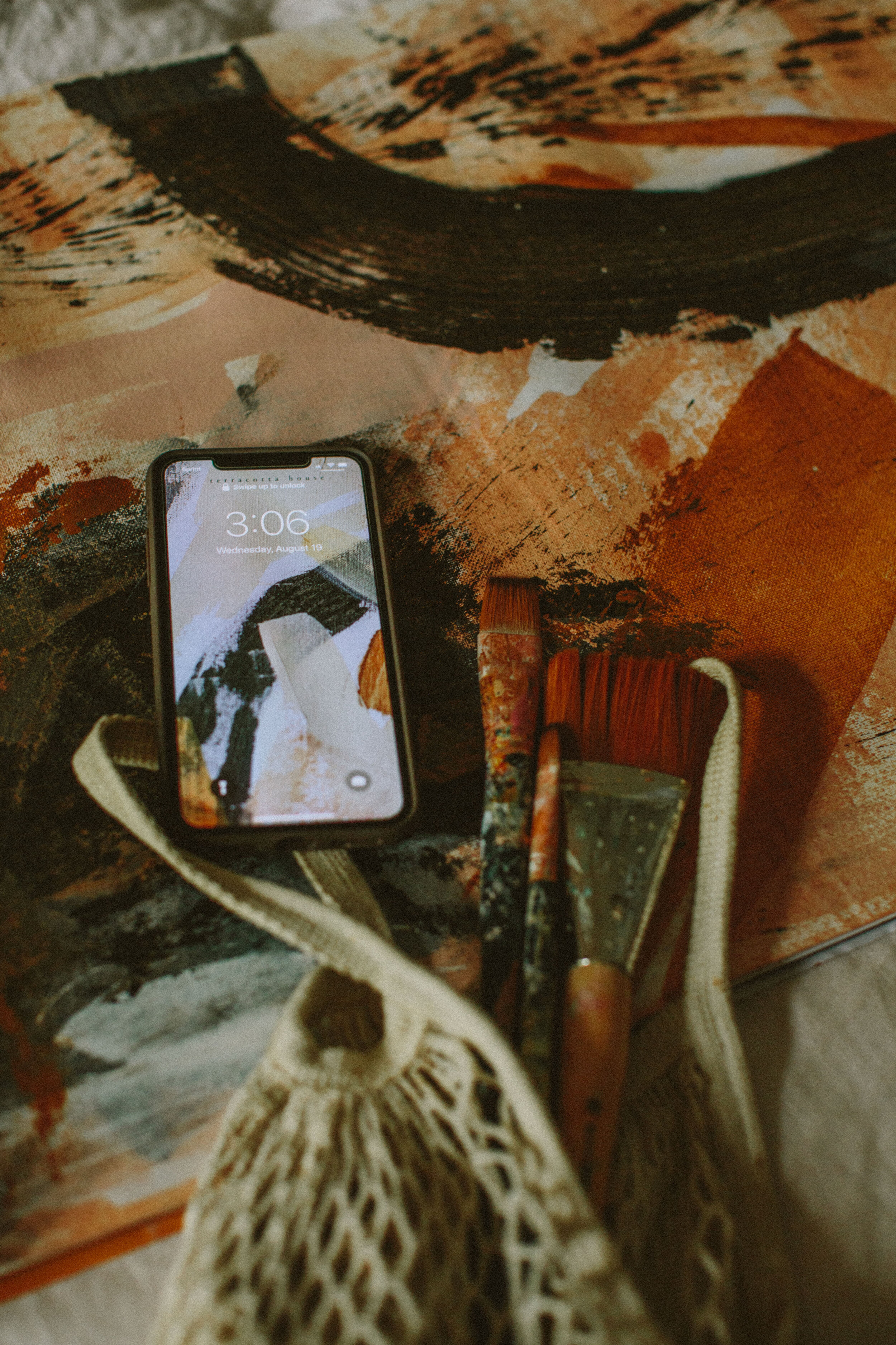 TCH-PHONE BACKGROUNDS- STYLED-443.jpg