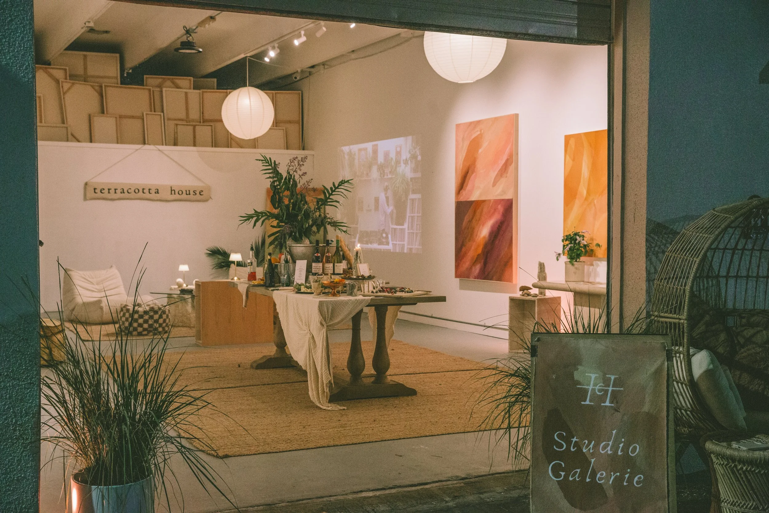 TCH SPRING STUDIO SOCIAL 26-0145.jpg