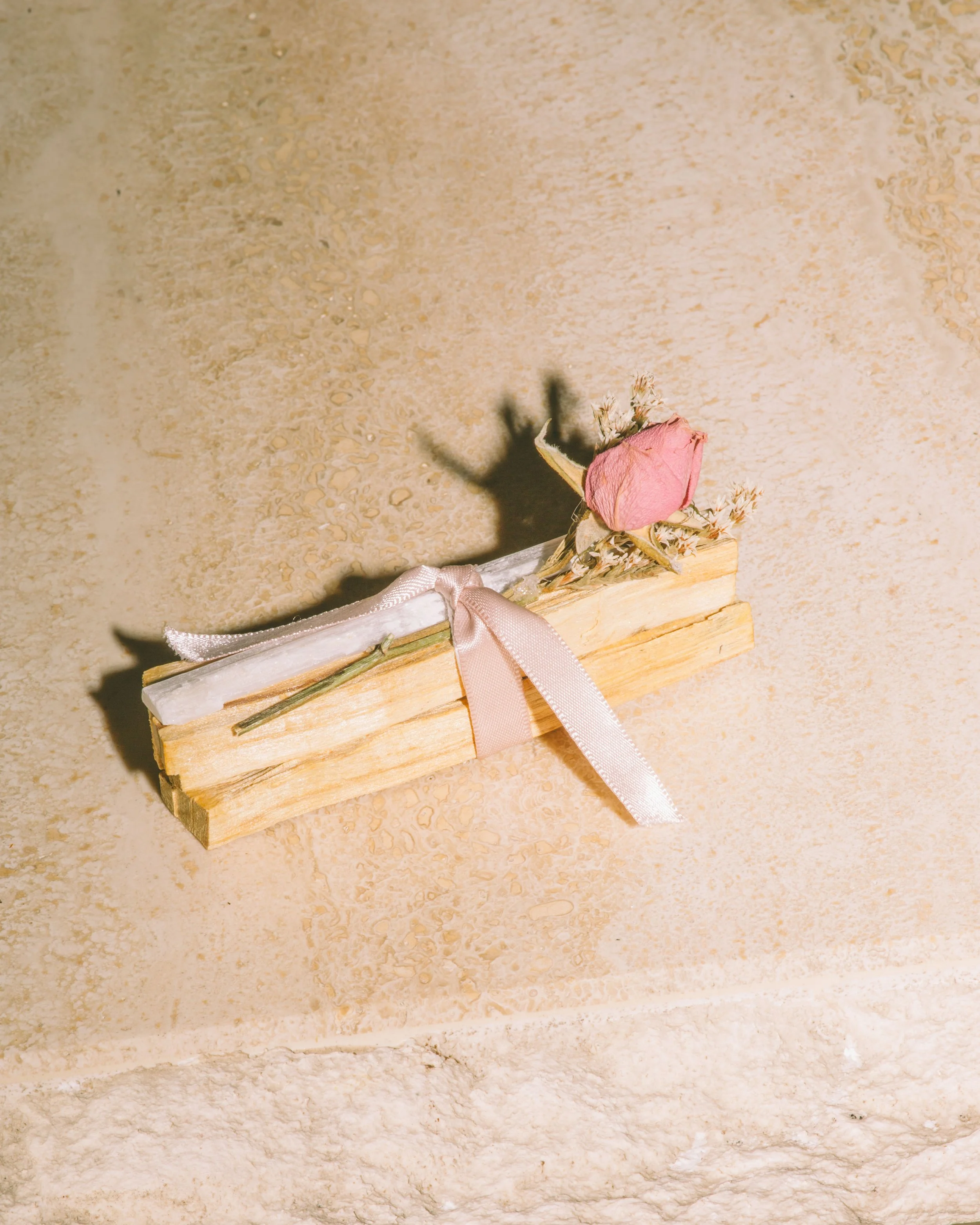 Selenite Palo Santo Bundles | Terracotta House