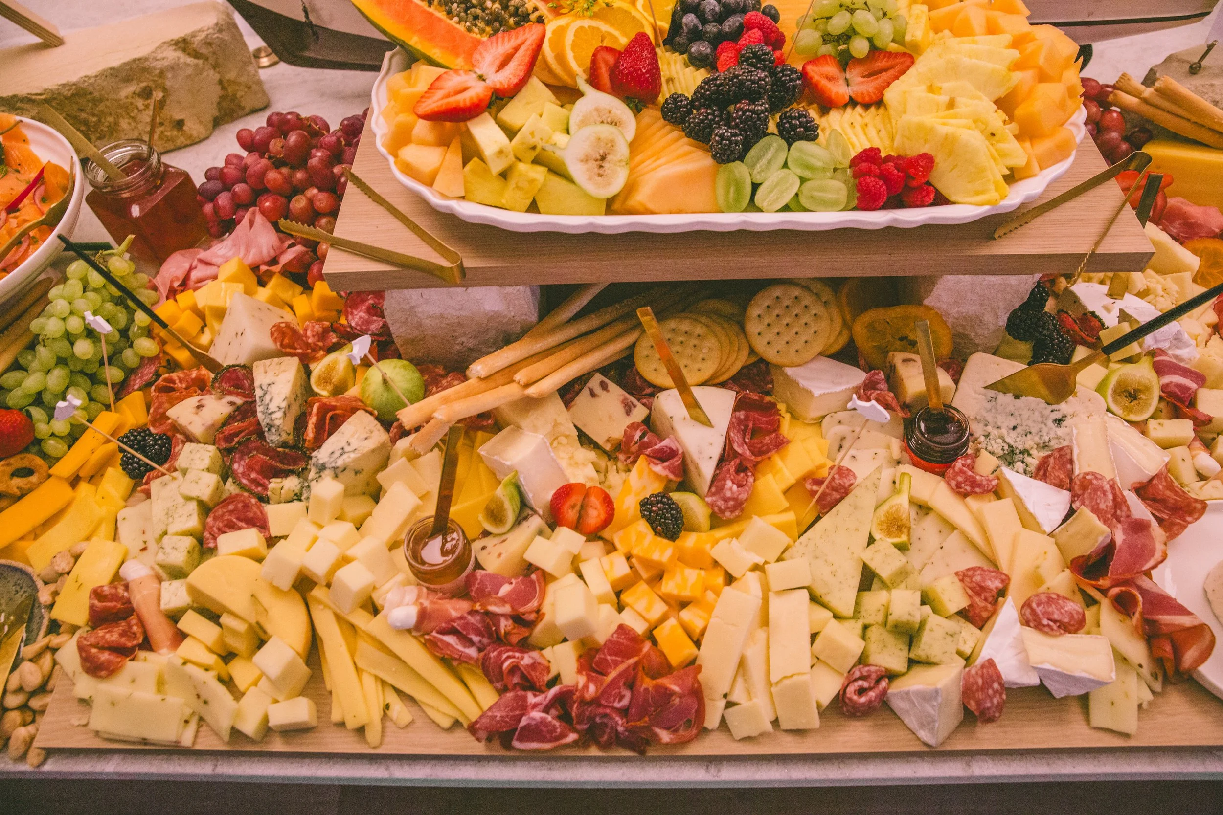 GALERIE_TABLE_SPREAD_09_19_26-8195.jpg