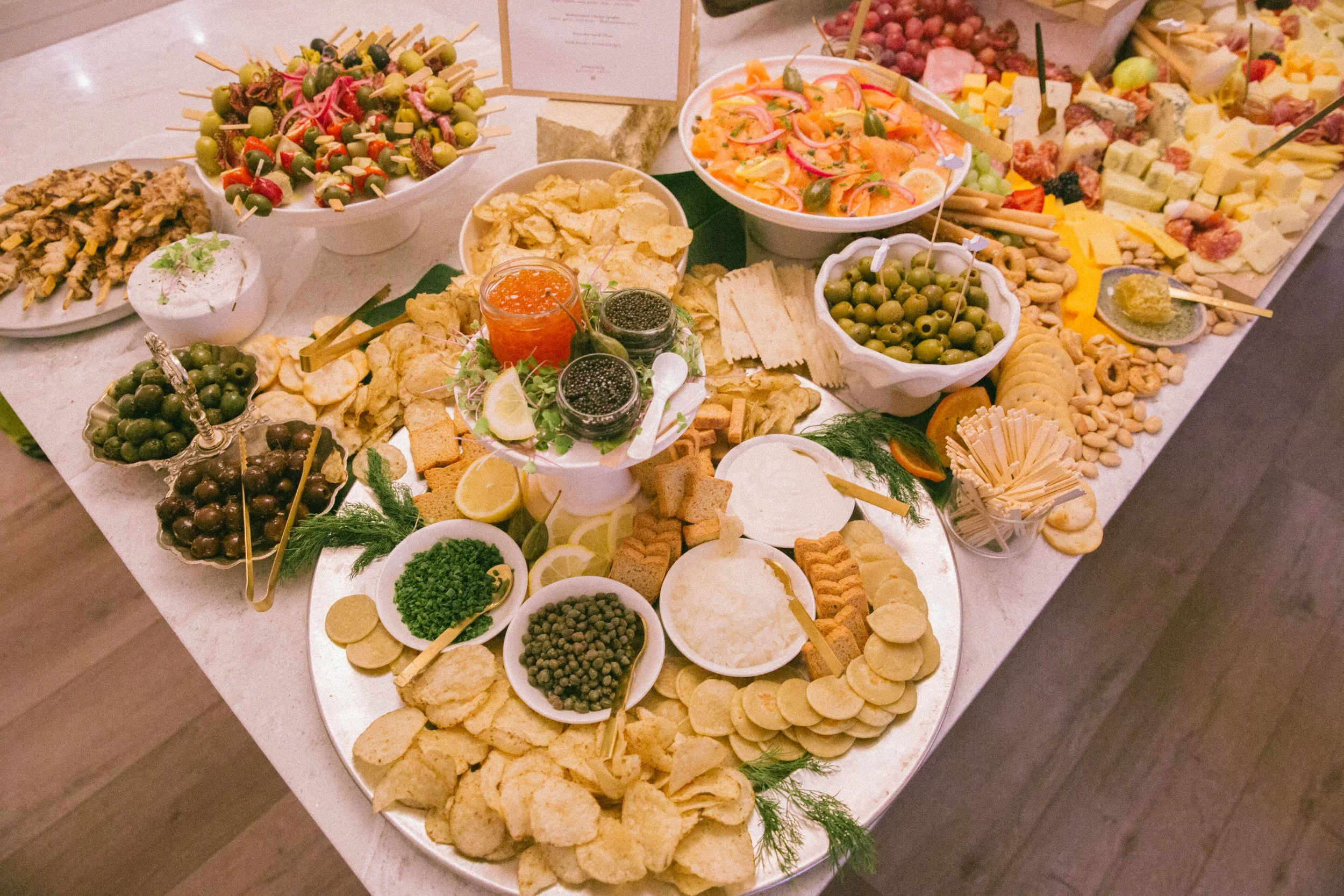 GALERIE_TABLE_SPREAD_09_19_26-8147.jpg