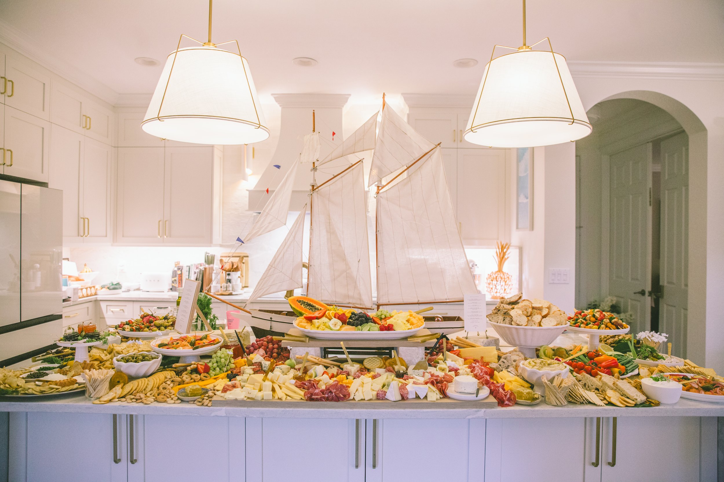 GALERIE_TABLE_SPREAD_09_19_26-8092.jpg