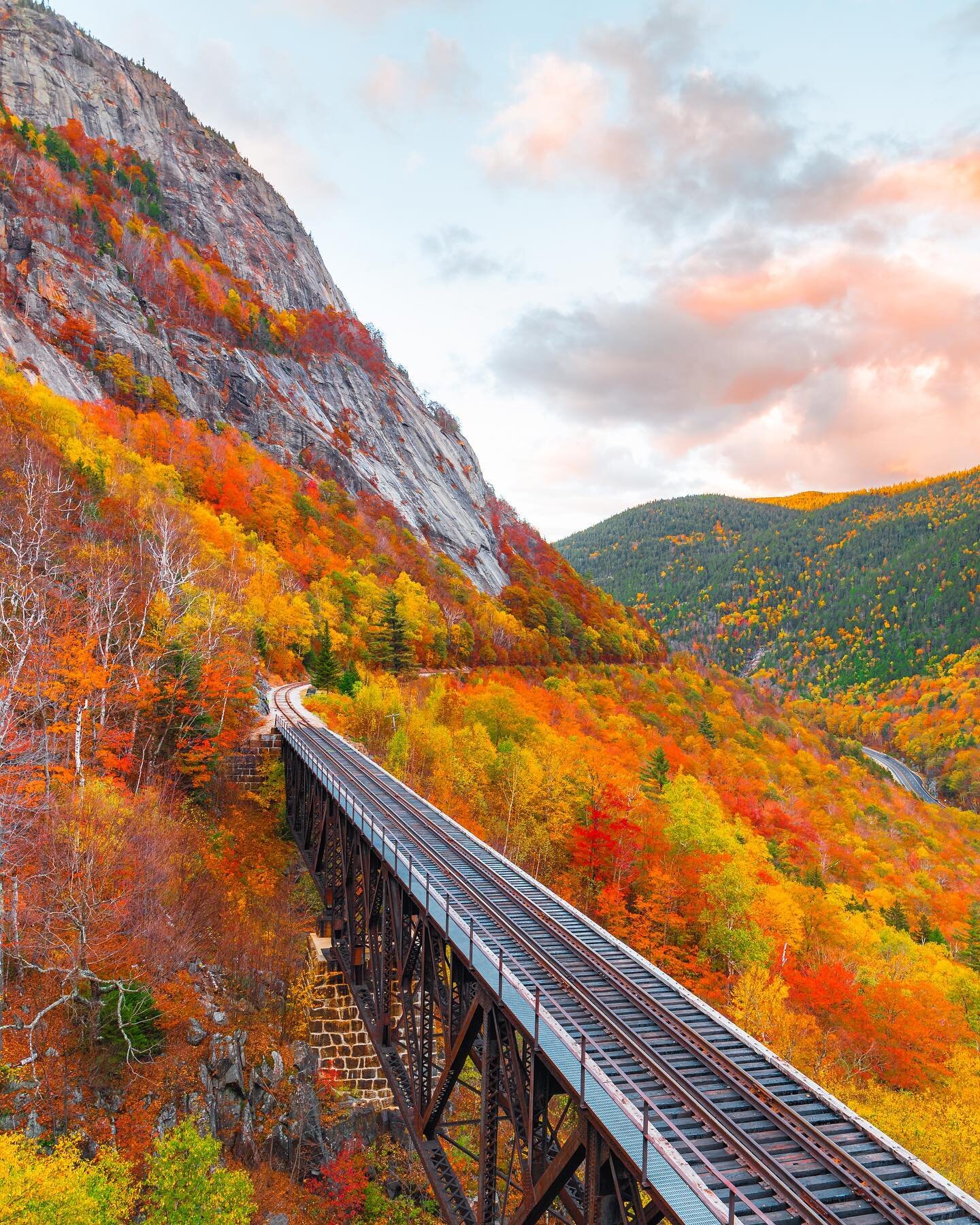 Railroad tracks throughout Crawford Notch 🍁🍂

I think this may be my last fall shot of 2020 😢  I&rsquo;ve had a blast exploring the northeast during this time of the year. Until this fall, I never truly appreciated the beauty of this area of the c