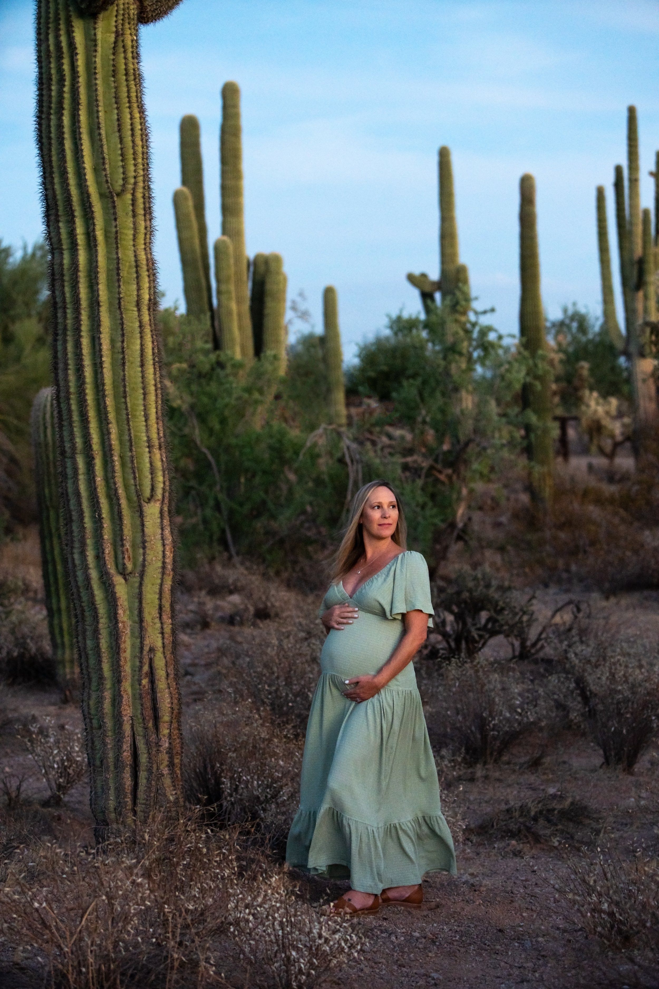 9 alison and joe strube maternity session oct 2024 magick hour studios jennifer l miller.jpg