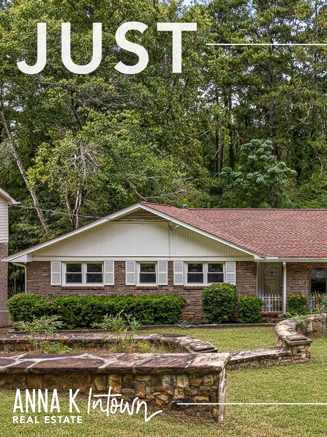 Just Listed in Northcrest ✨

🏡 3522 Hidden Acres Dr

Tucked in the Northcrest neighborhood, this spacious brick beauty brings together timeless character, everyday comfort, and plenty of room to live, entertain, and unwind. A covered front porch fra