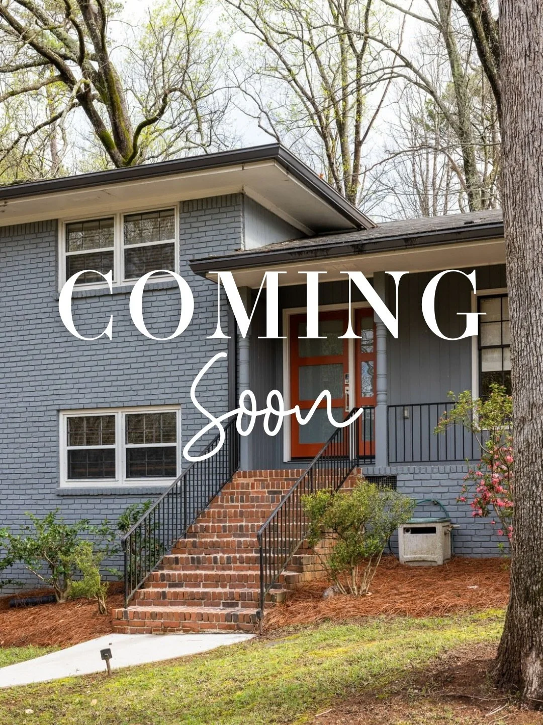 Parkwood Living, Effortless and Inviting ✨

Step inside and feel how naturally this home lives. Fresh paint, recently refinished floors, new carpet on the lower level, and a newer roof create an immediate sense of ease. Every detail feels cared for, 