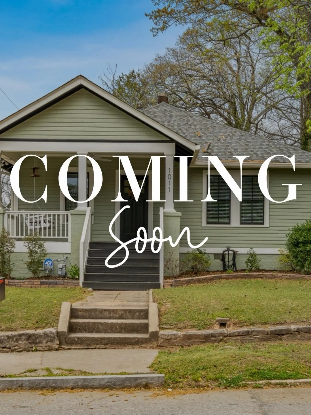 Adair Park Living, Walkable and Full of Energy ✨

Right where city energy meets neighborhood charm, this beautifully updated Craftsman bungalow places you just one block from the BeltLine and moments from Lee + White. Everyday life here feels connect