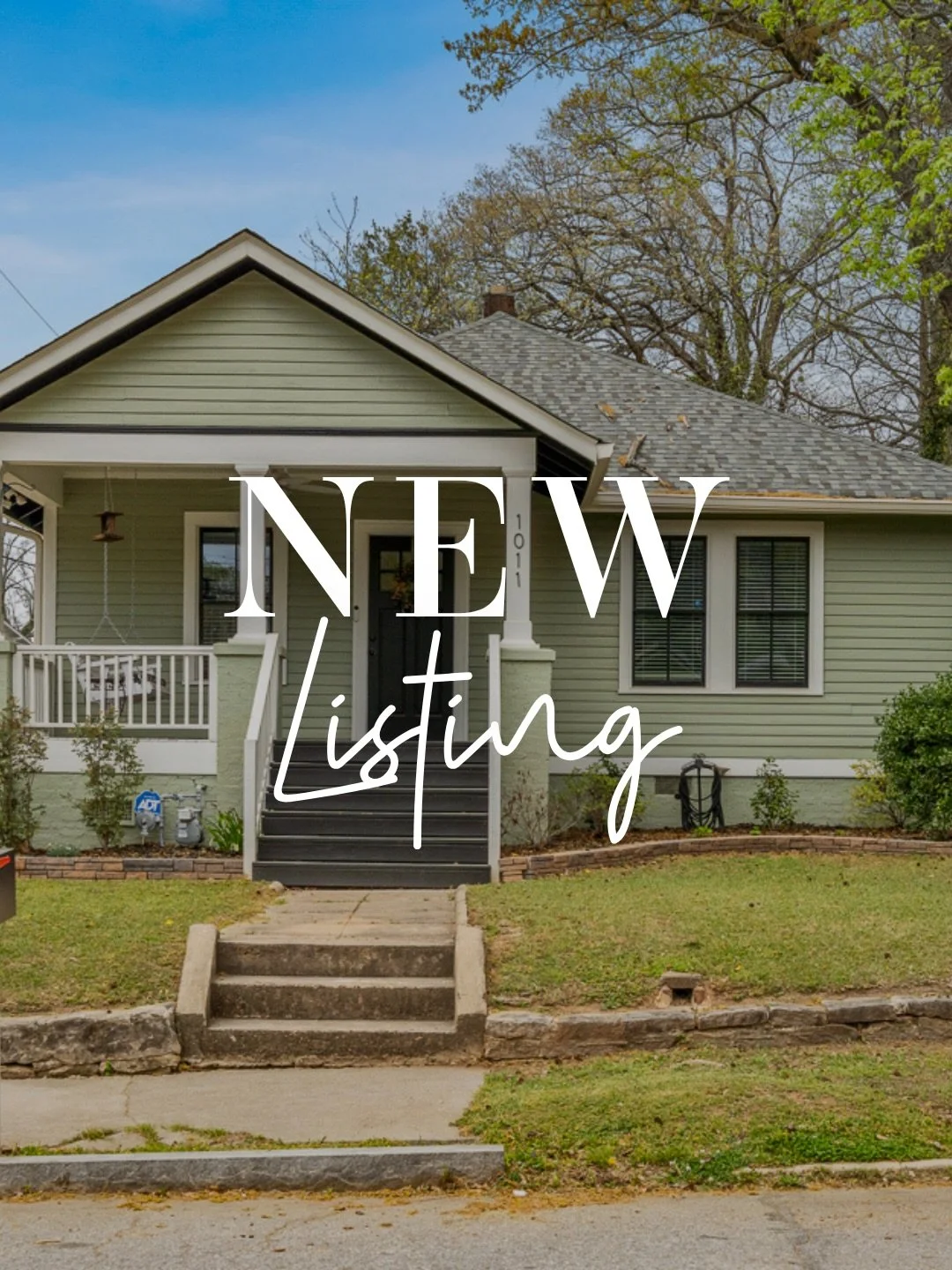 Adair Park Living, Walkable and Full of Energy ✨

Right where city energy meets neighborhood charm, this beautifully updated Craftsman bungalow places you just one block from the BeltLine and moments from Lee + White. Everyday life here feels connect