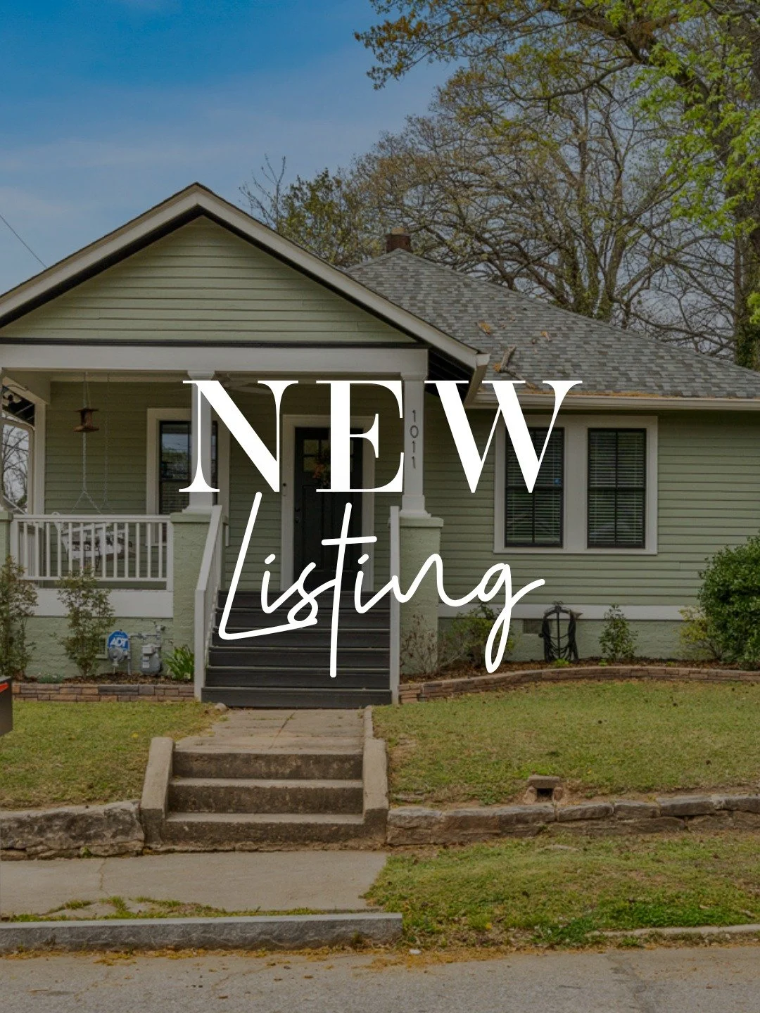 Adair Park Living, Walkable and Full of Energy ✨

Right where city energy meets neighborhood charm, this beautifully updated Craftsman bungalow places you just one block from the BeltLine and moments from Lee + White. Everyday life here feels connect