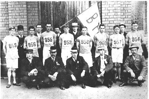 Harriers1910.jpg