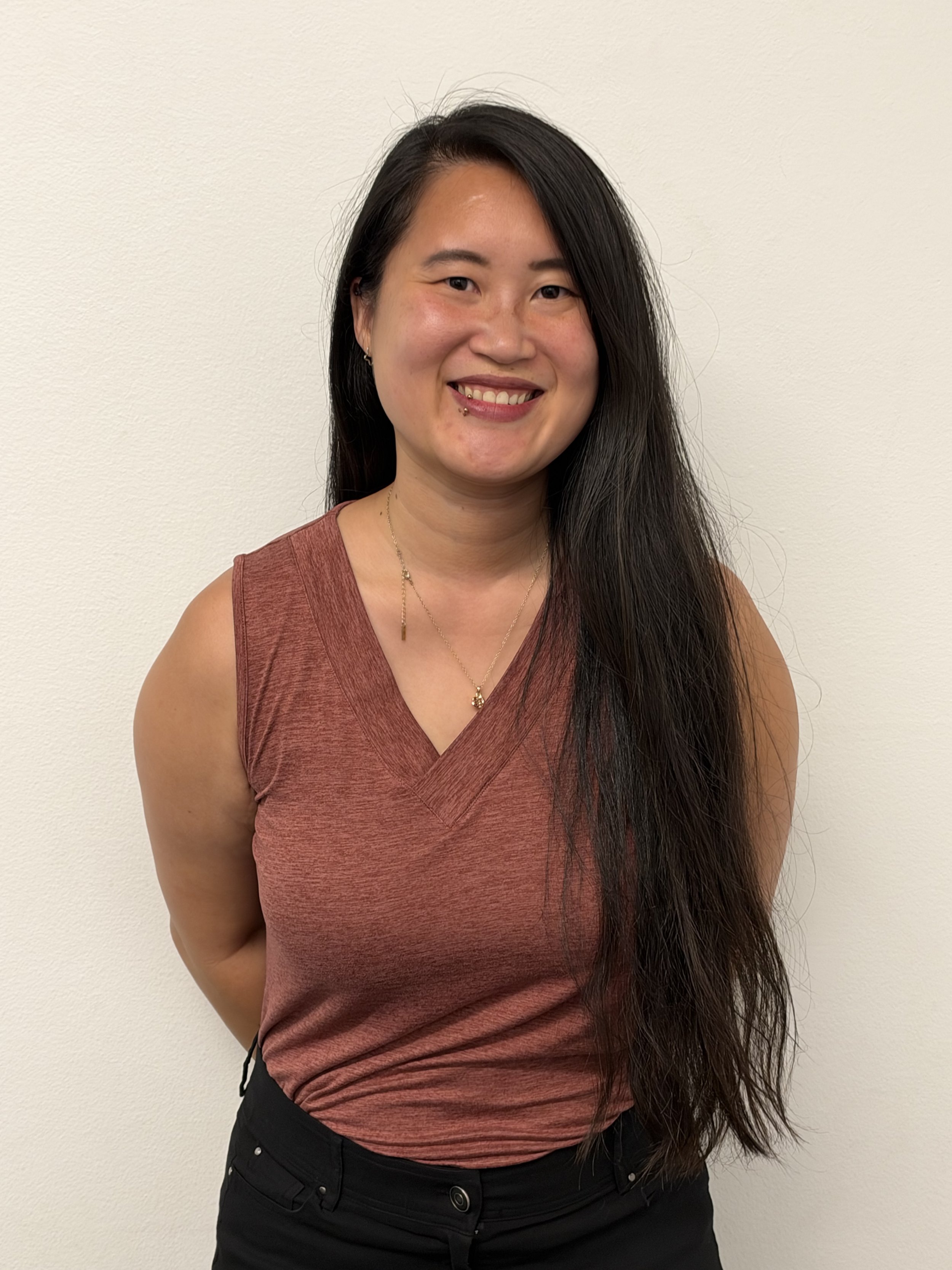 Y-Nhu Tran, Front Desk Administrator & Receptionist