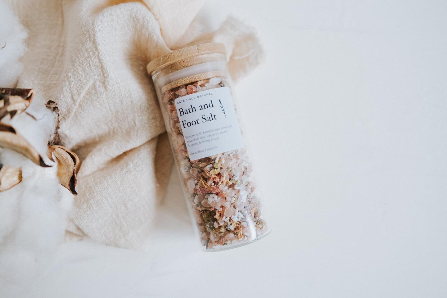 New product alert - Kata&rsquo;s Bath and Foot salt, a mix of epsom salt, beuautiful petals, and essential oil to take you to the relax zone 🧘&zwj;♀️ Add this to any hampers 💕