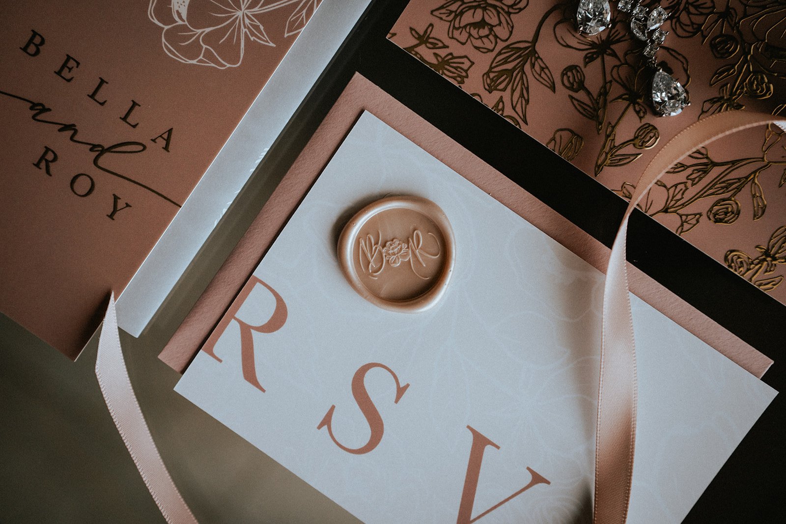 B+R Wedding Invitation Suite
Photography: Seeking Films