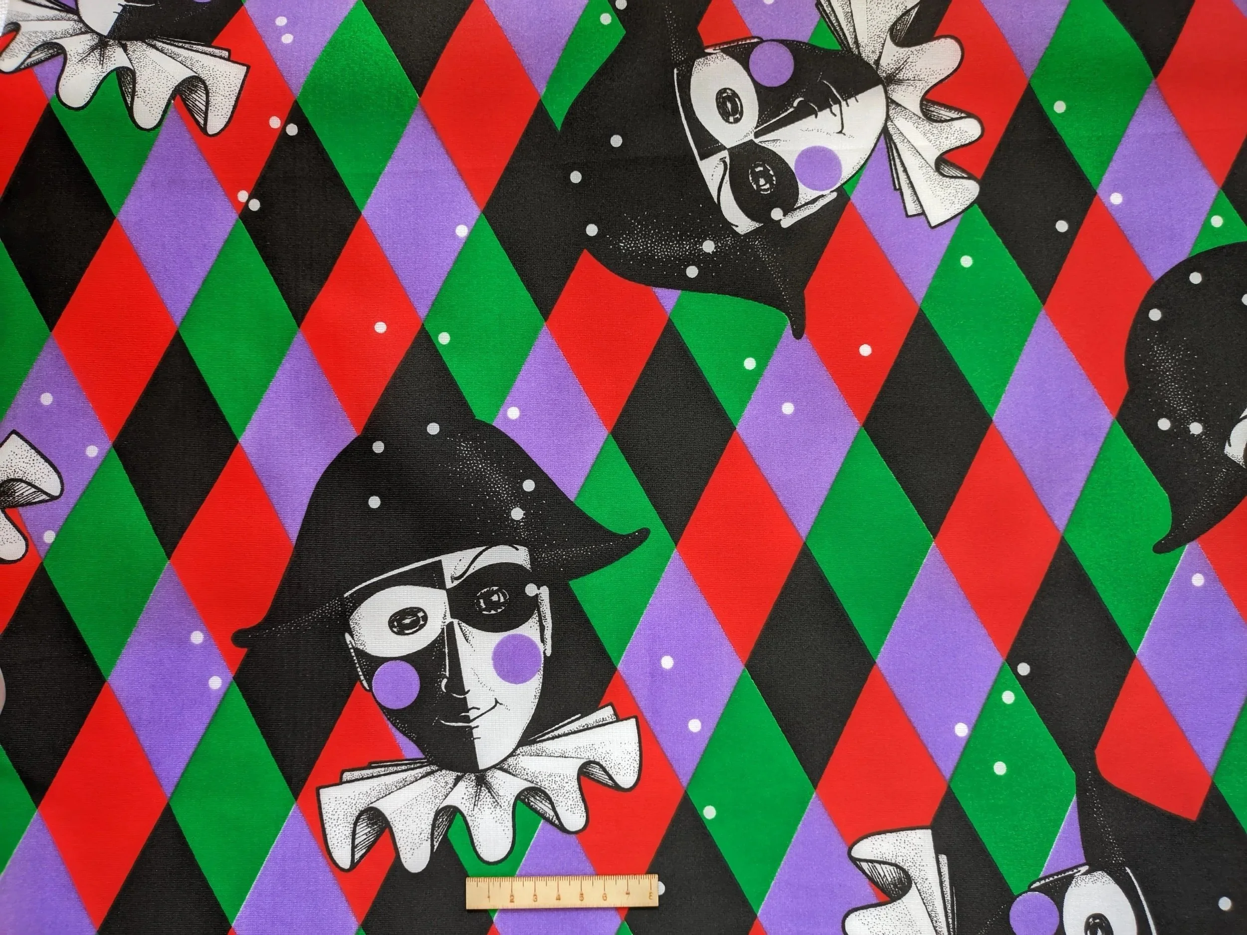 FONDO ROMBOS CON ARLEQUINES