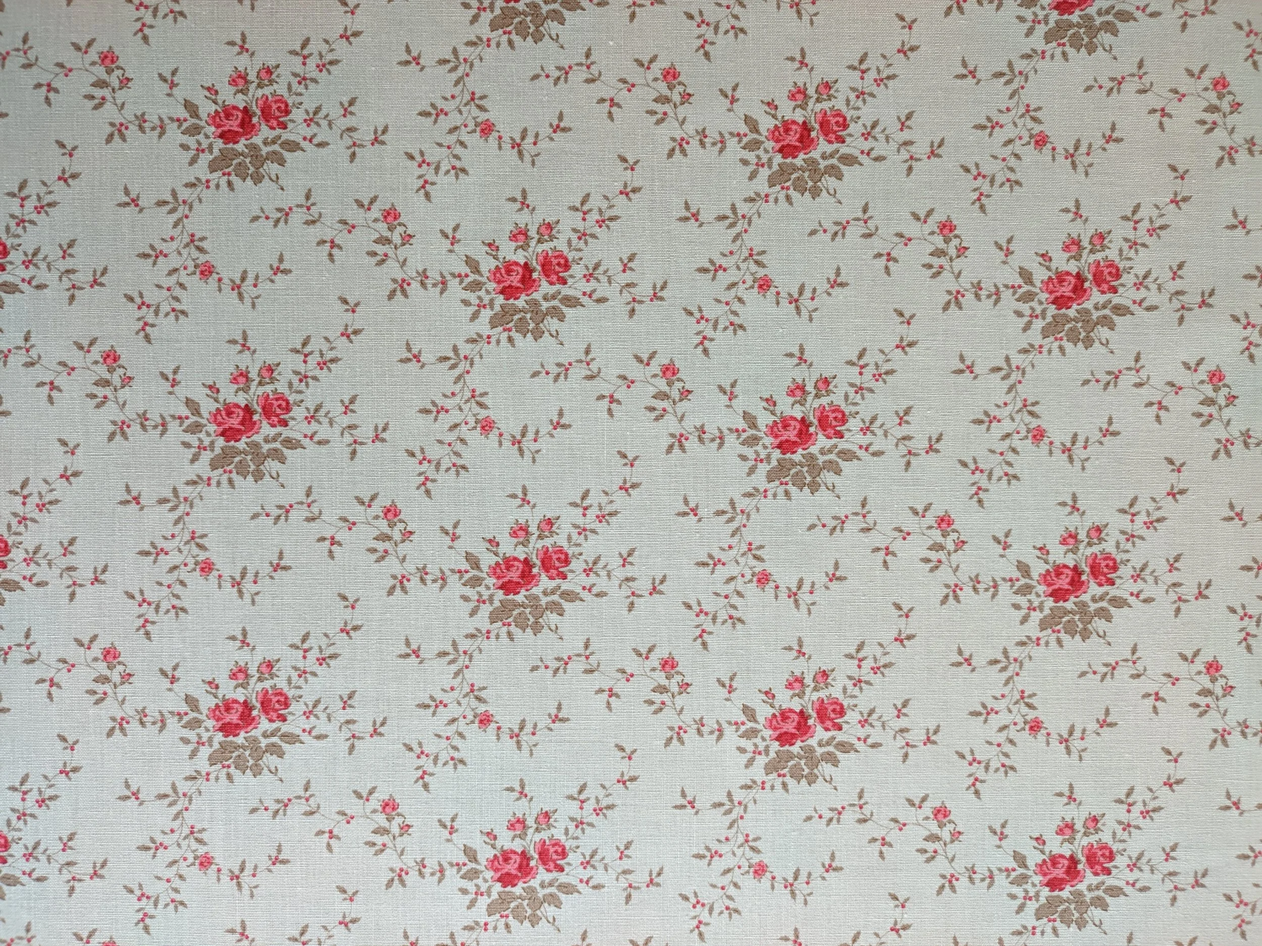 MERRY LITTLE CHRISTMAS - NOEL MIST