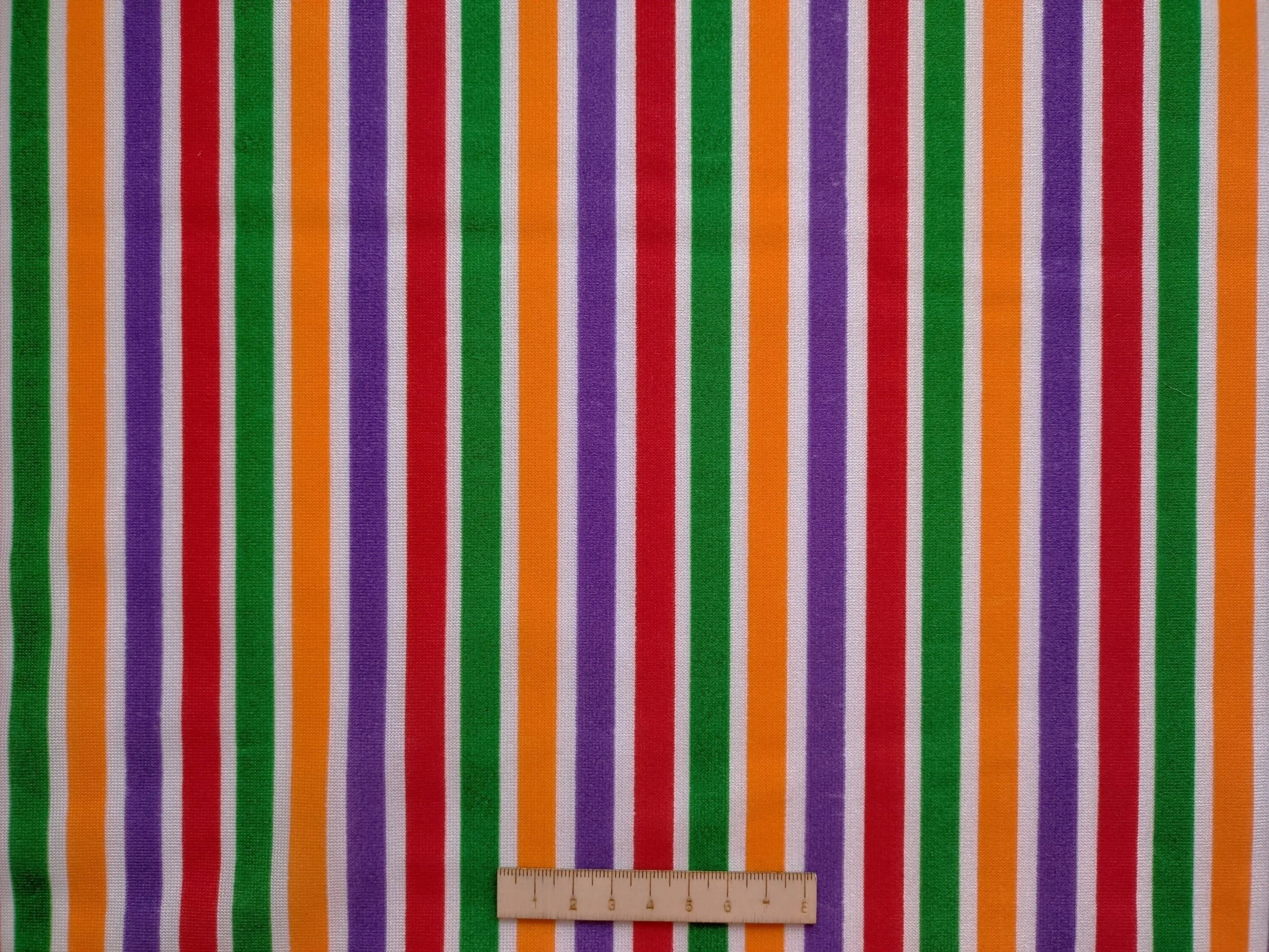 RAYA MULTICOLOR CON BLANCO